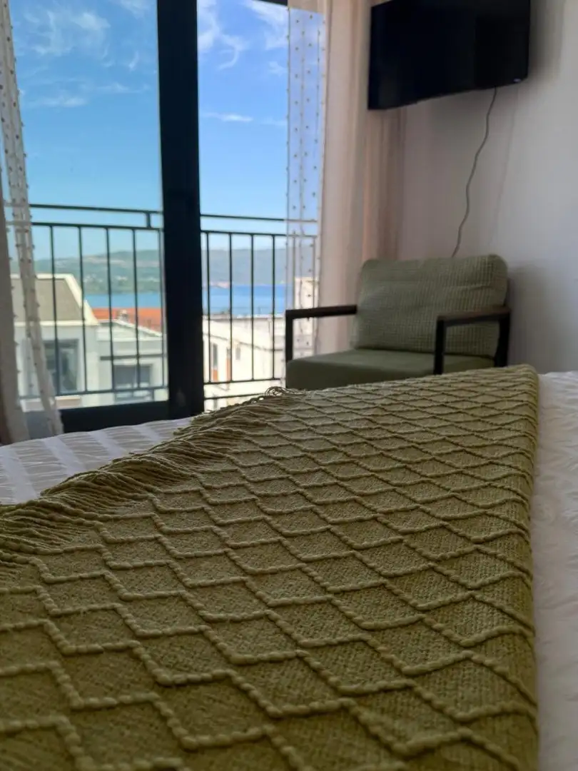 Flat 70m² in Montenegro, Tivat. Priced at 600000€ rent photo-17