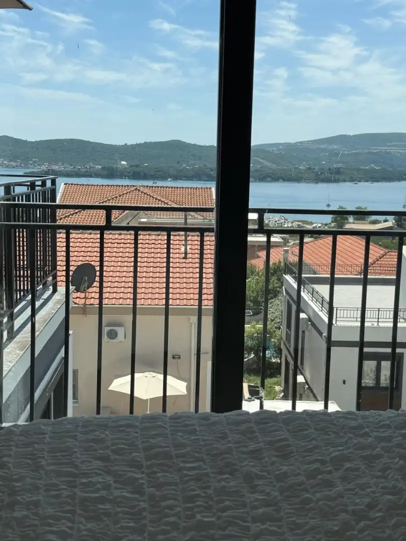 Flat 70m² in Montenegro, Tivat. Priced at 600000€ rent photo-54