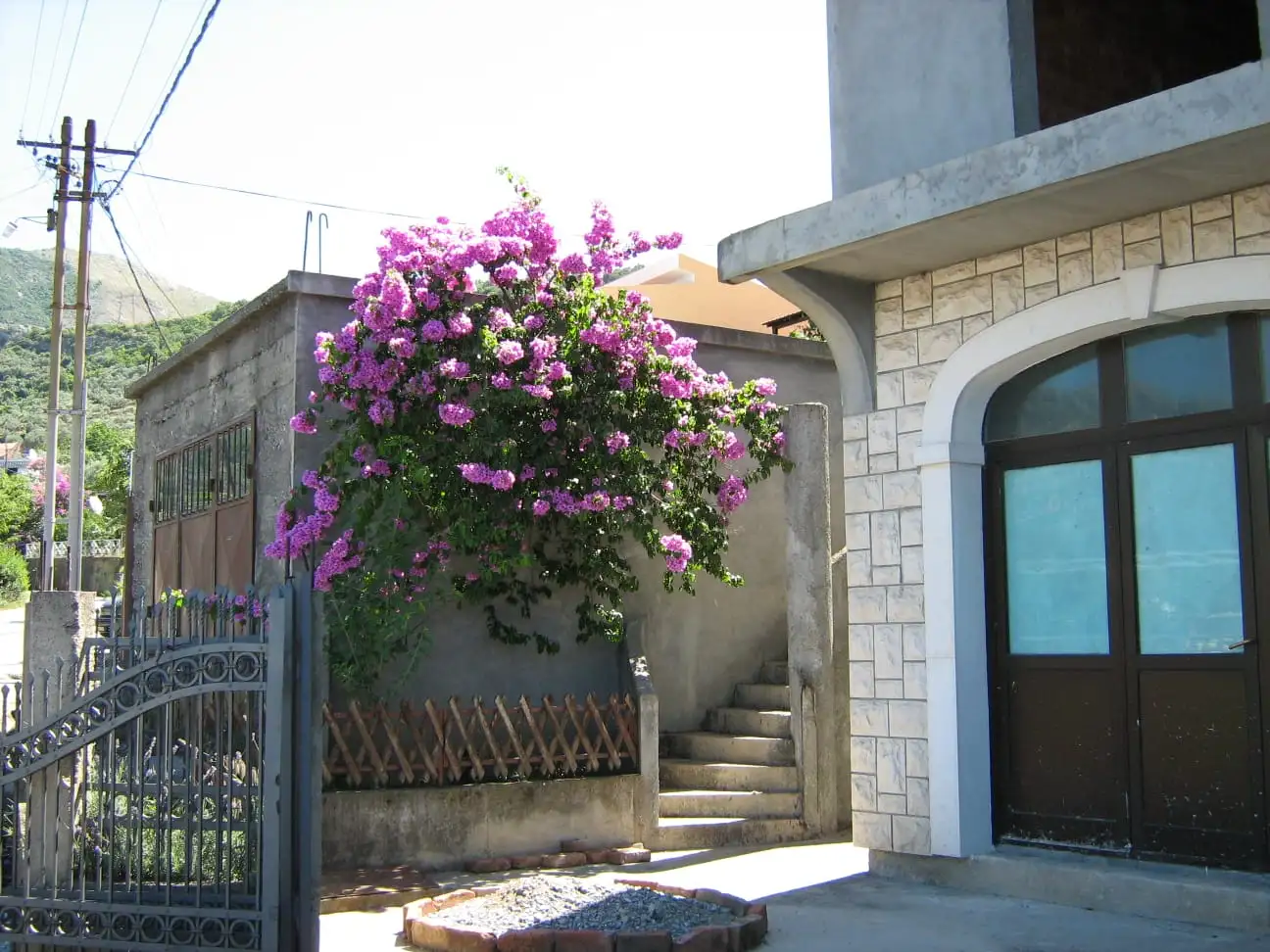 House 330m² in Montenegro, Bar. Priced at 305000€ rent photo-6