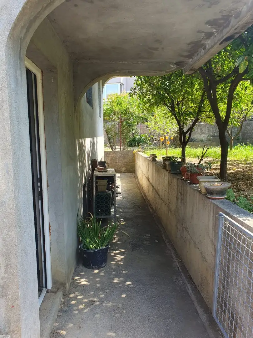 House 330m² in Montenegro, Bar. Priced at 305000€ rent photo-12