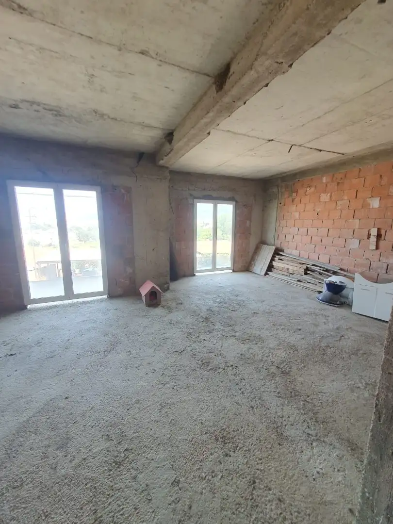 House 330m² in Montenegro, Bar. Priced at 305000€ rent photo-22