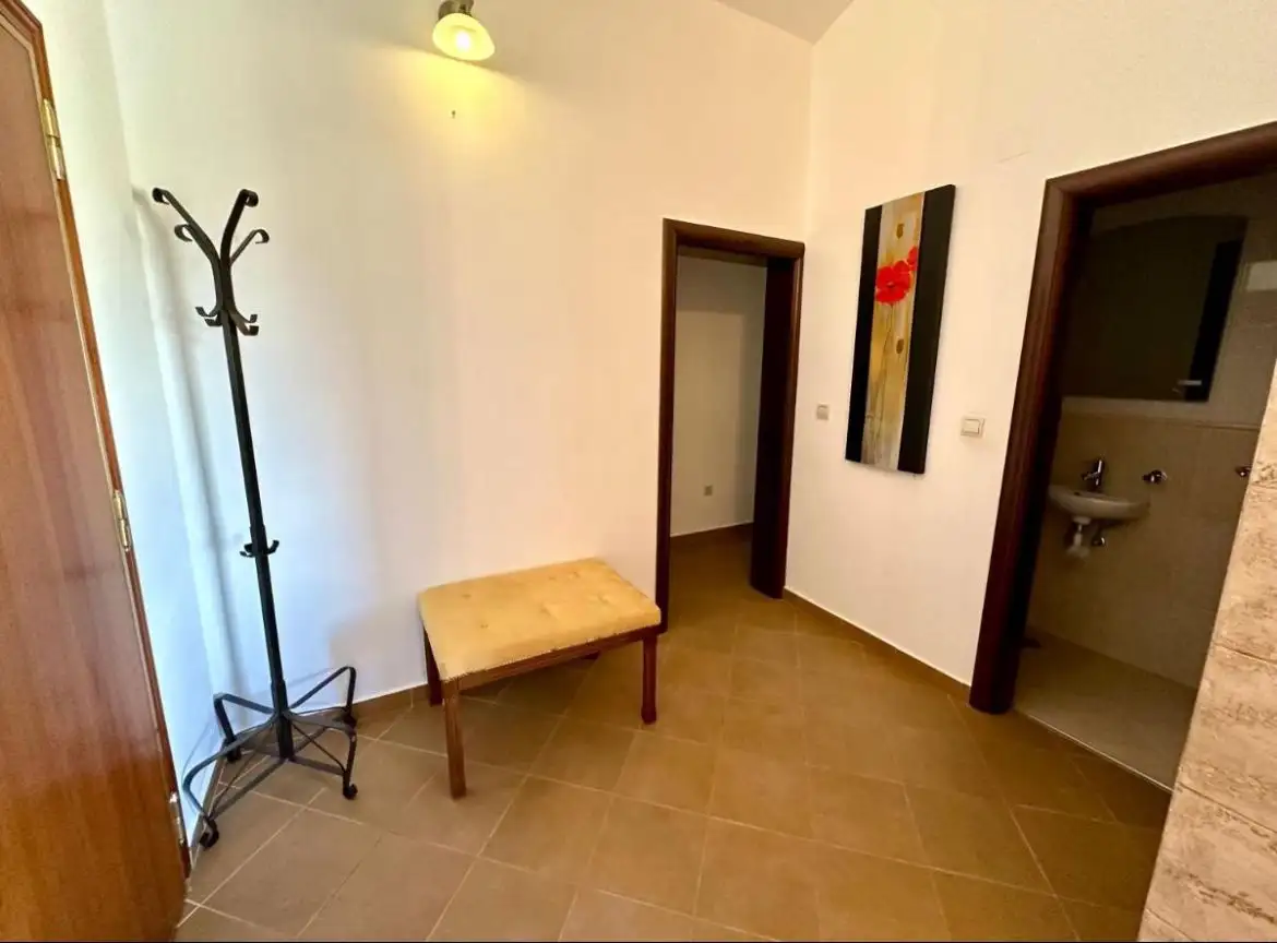 Flat 105m² in Montenegro, Petrovac. Priced at 330000€ rent photo-29