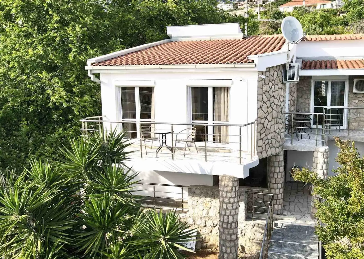 Hotels 171m² in Montenegro, Dobra Voda. Priced at 250000€ rent photo-7