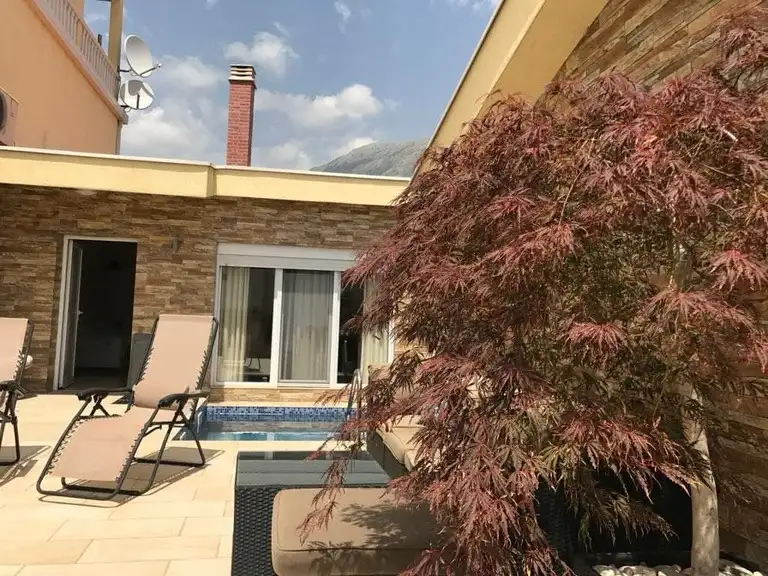 House 300m² in Montenegro, Dobra Voda. Priced at 320000€ rent photo-7