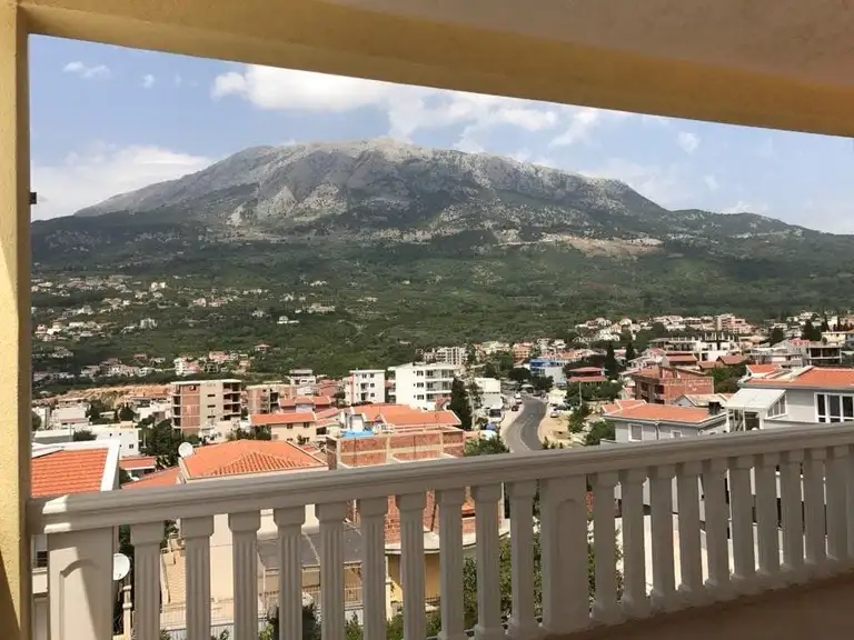 House 300m² in Montenegro, Dobra Voda. Priced at 320000€ rent photo-9
