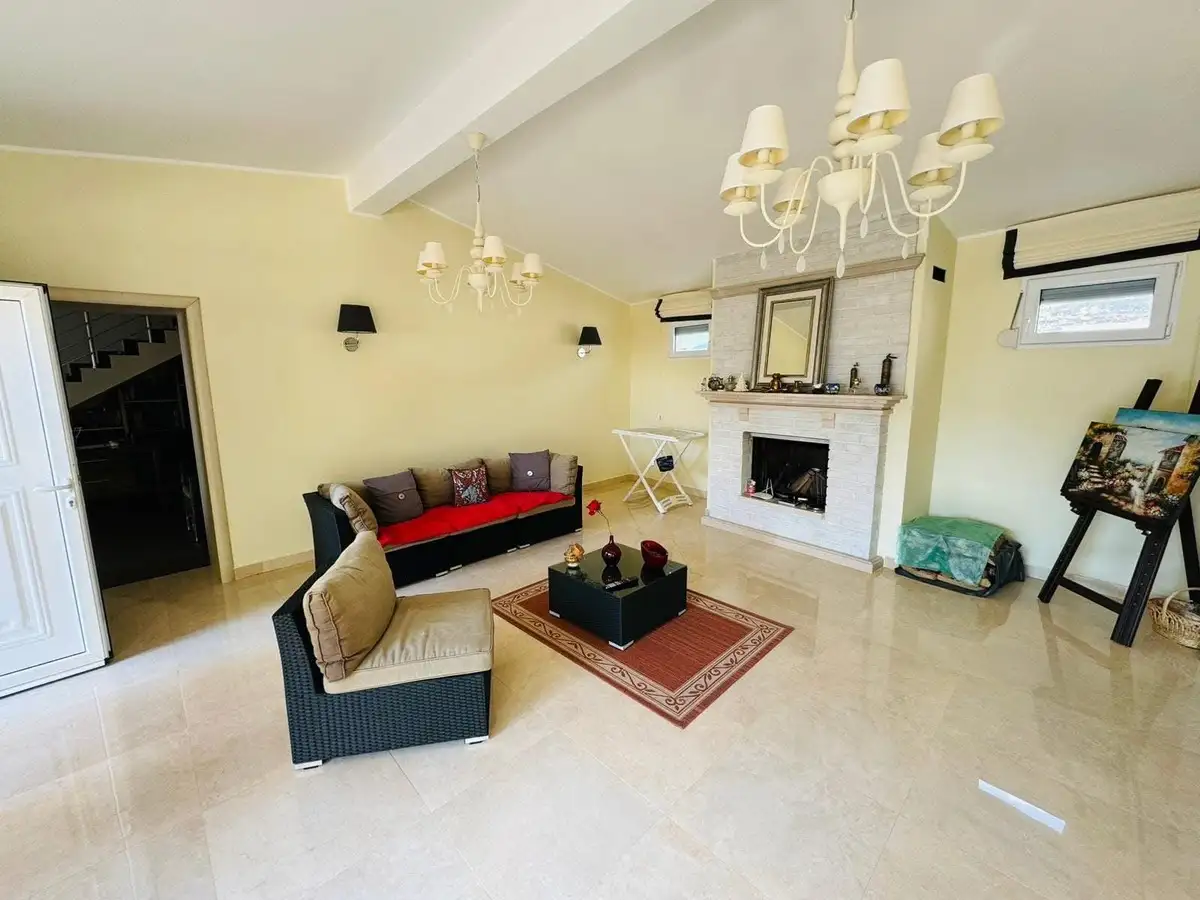 House 300m² in Montenegro, Dobra Voda. Priced at 320000€ rent photo-18