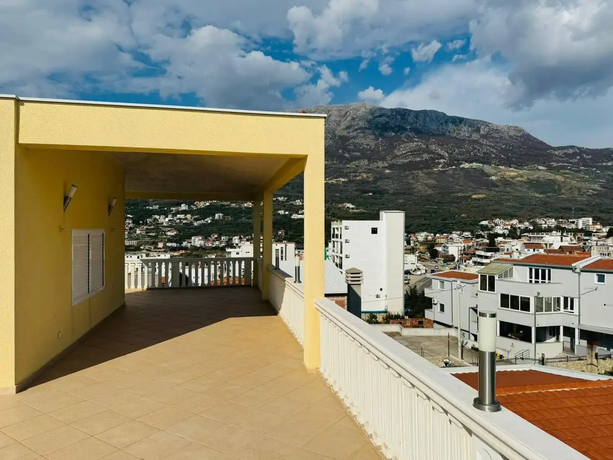 House 300m² in Montenegro, Dobra Voda. Priced at 320000€ rent photo-30