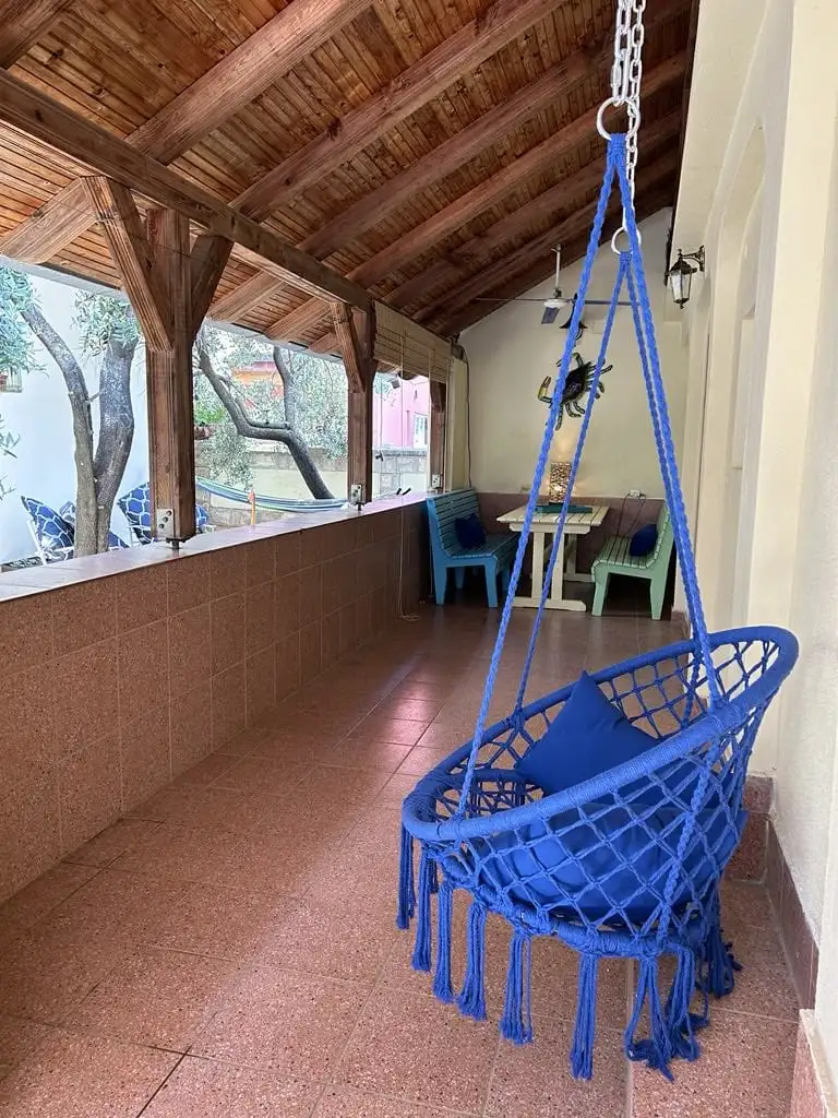 Hotels 600m² in Montenegro, Dobra Voda. Priced at 490000€ rent photo-4