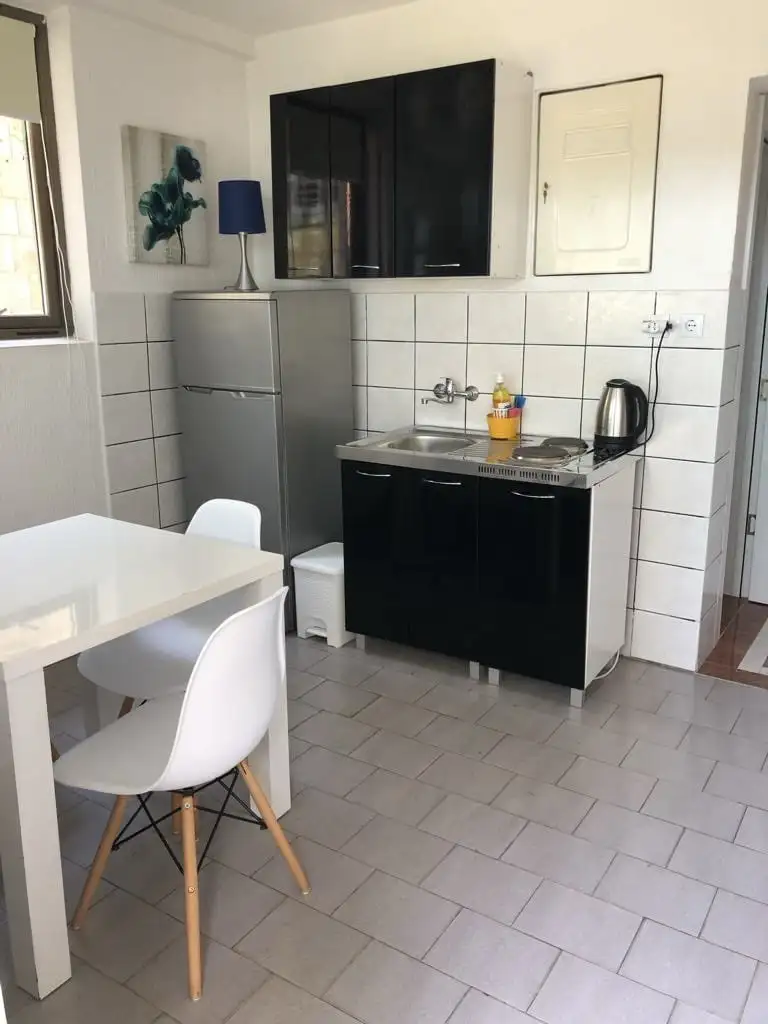 Hotels 600m² in Montenegro, Dobra Voda. Priced at 490000€ rent photo-16