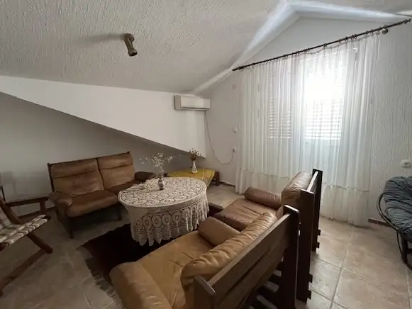Hotels 300m² in Montenegro, Krimovica. Priced at 630000€ rent photo-5