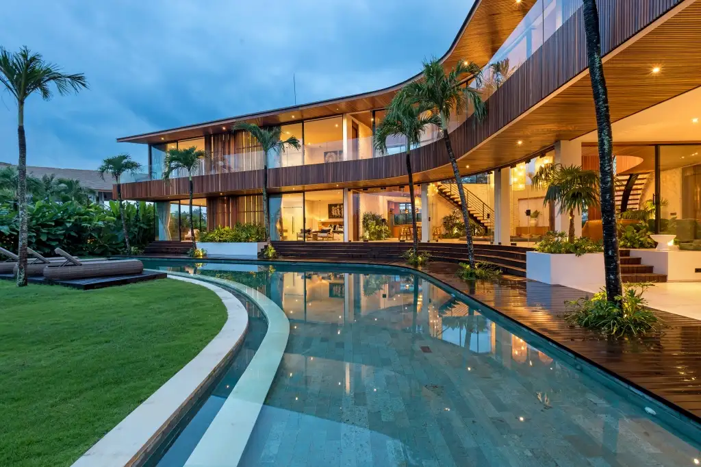 Villa 940m² in Indonesia, Canggu-North. Priced at 180000$ rent photo-5