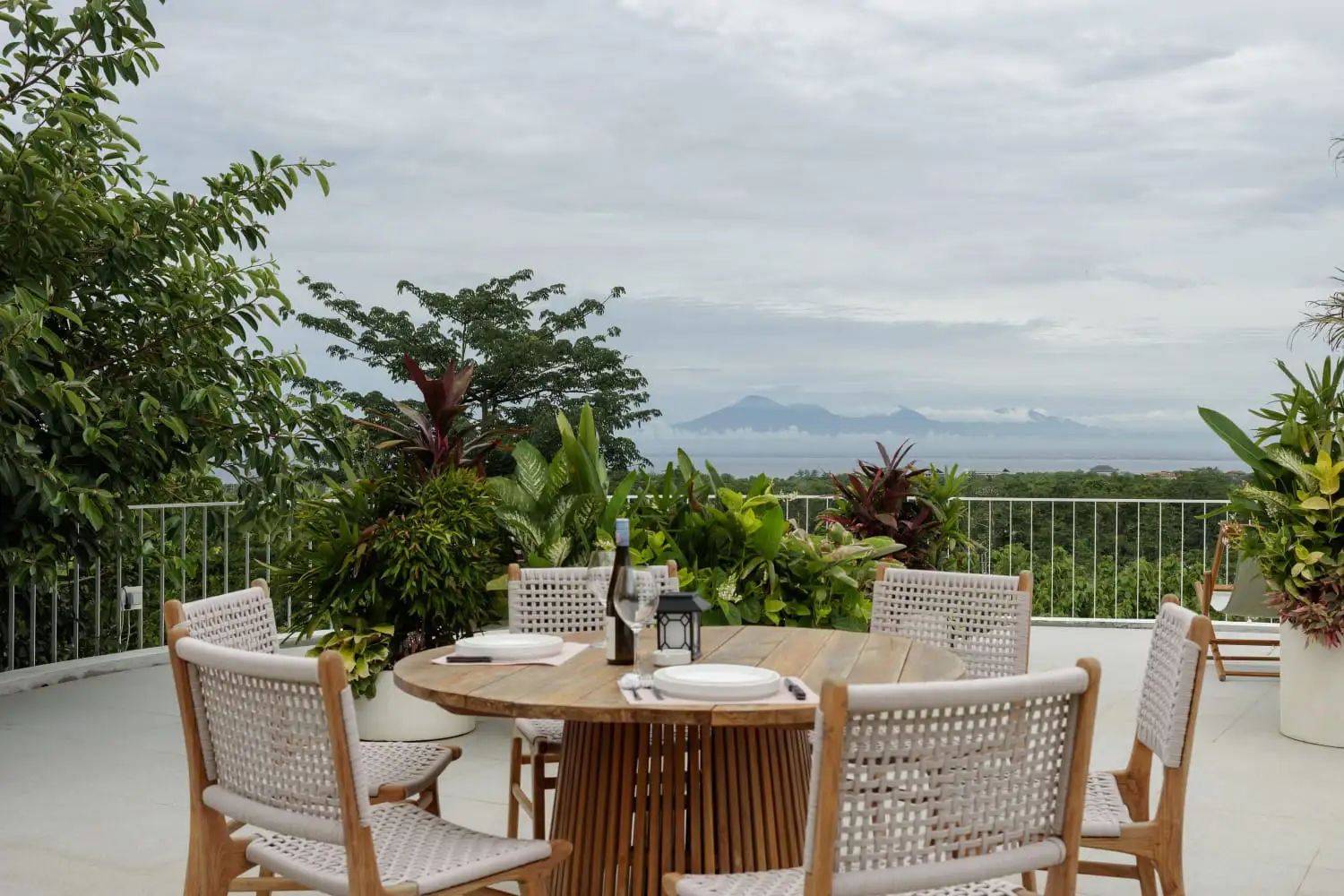 Other Properties 770m² in Indonesia, Bukit. Priced at 1768000$ rent photo-11