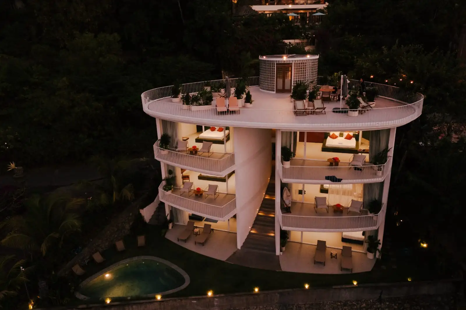 Other Properties 770m² in Indonesia, Bukit. Priced at 1768000$ rent photo-33
