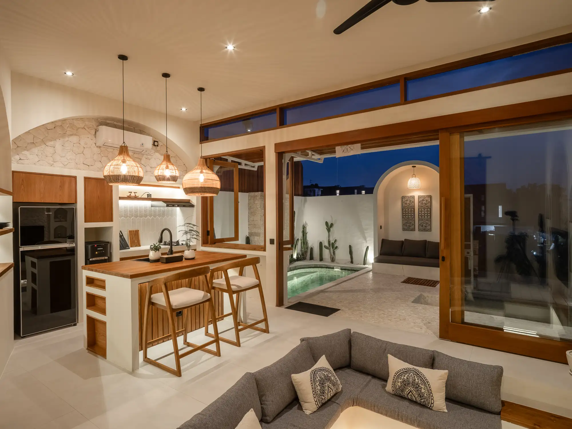Villa 85m² in Indonesia, Canggu. Priced at 200000$ rent photo-2