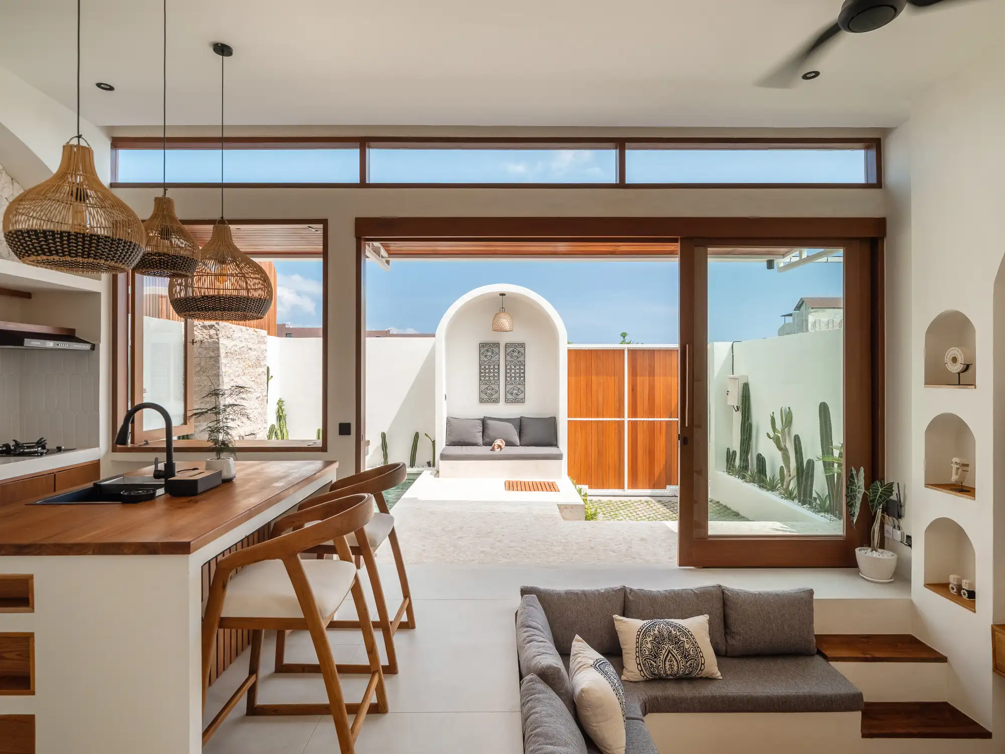 Villa 85m² in Indonesia, Canggu. Priced at 200000$ rent photo-12