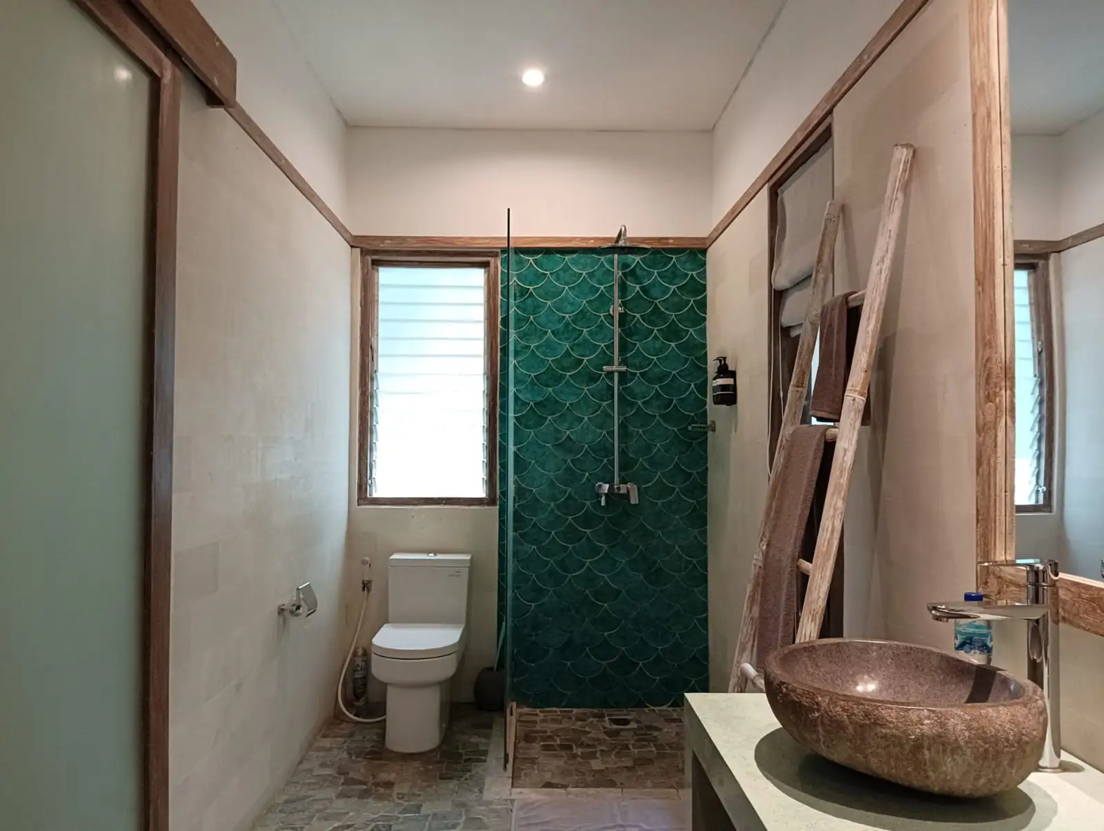 Villa 225m² in Indonesia, Bukit. Priced at 475000$ rent photo-4
