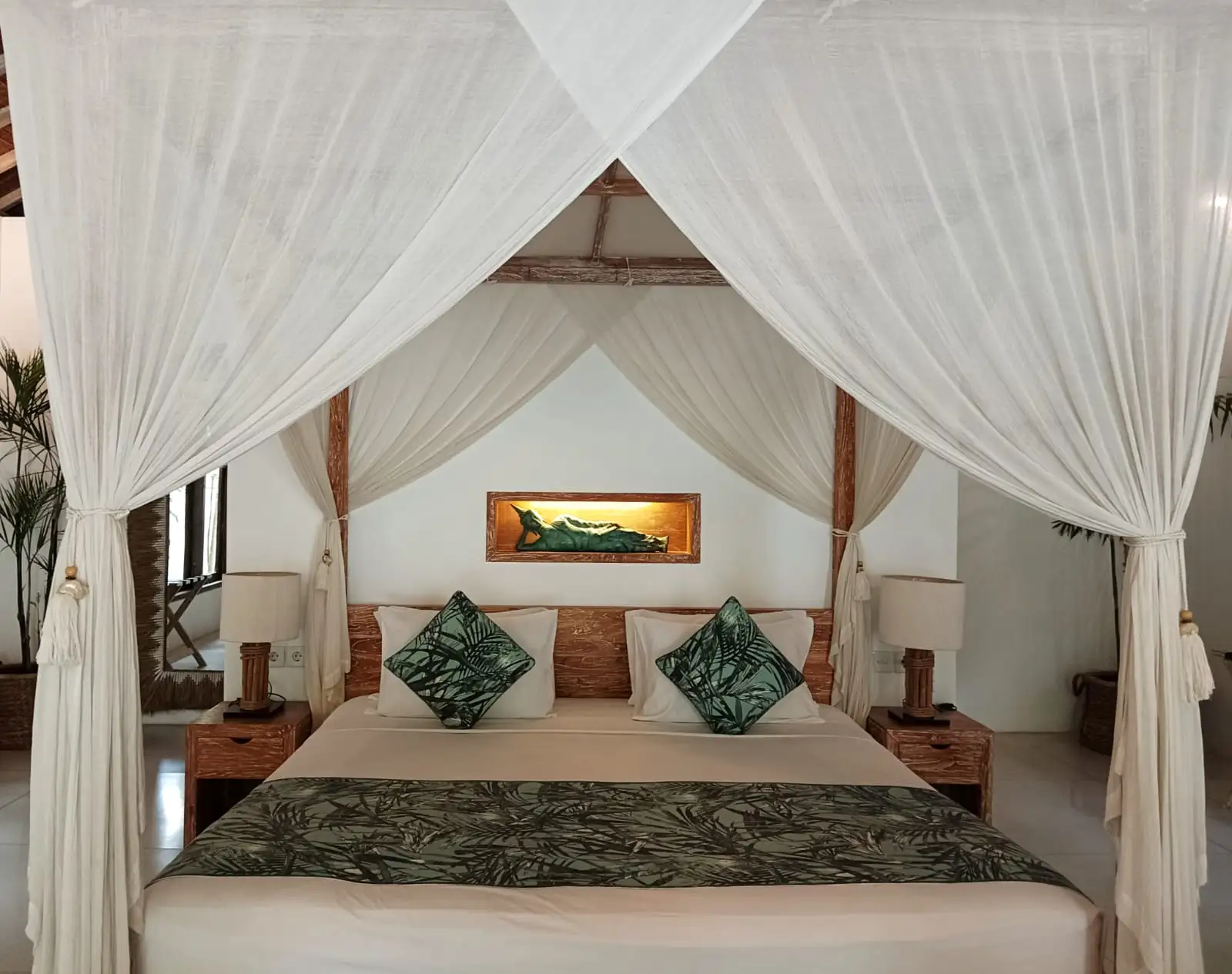 Villa 225m² in Indonesia, Bukit. Priced at 475000$ rent photo-9