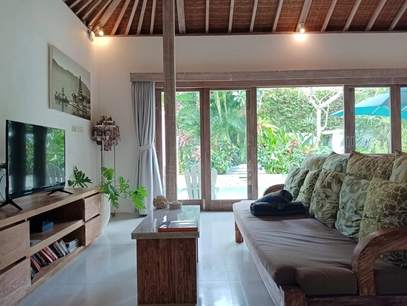 Villa 225m² in Indonesia, Bukit. Priced at 475000$ rent photo-23