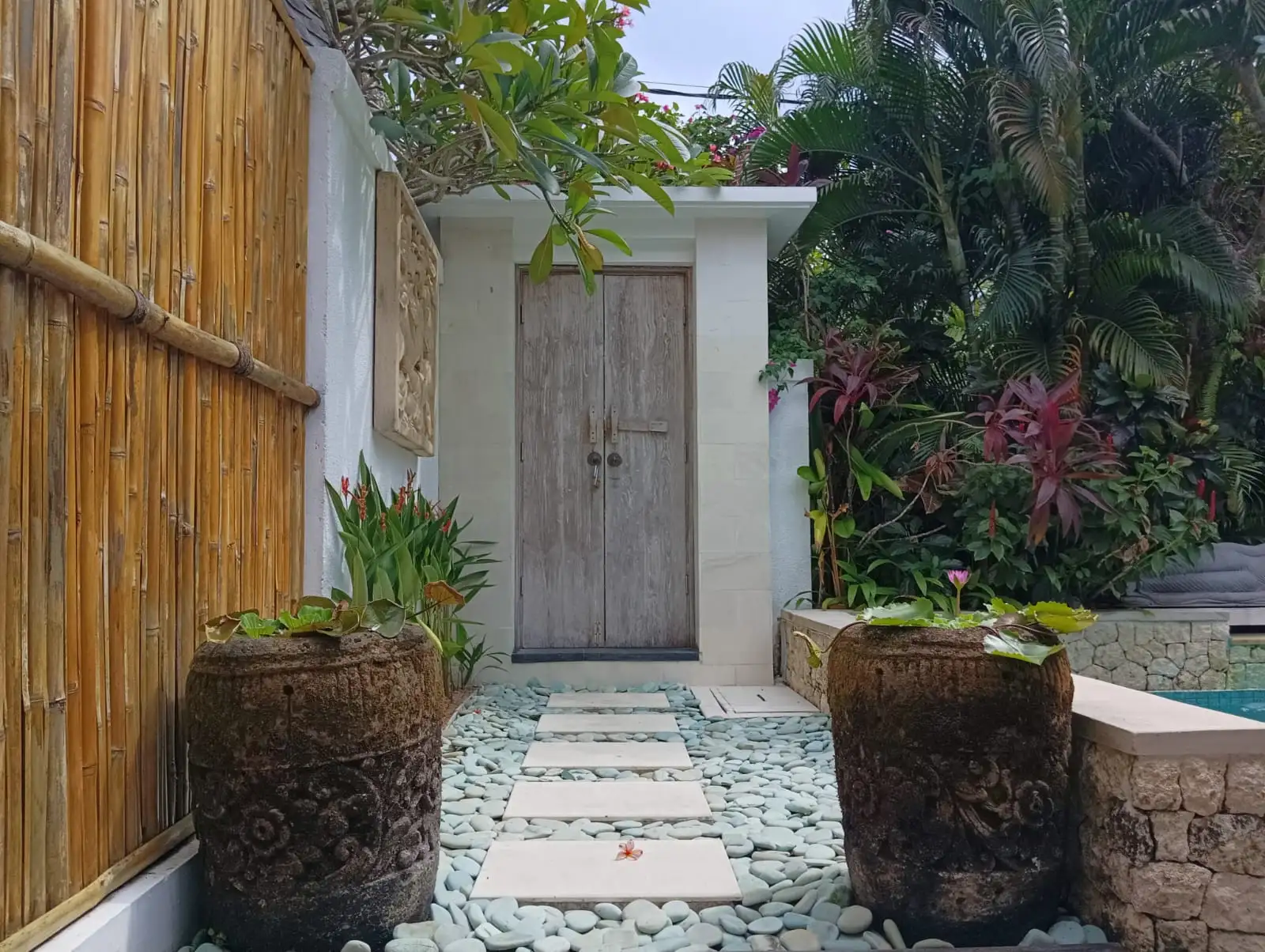 Villa 225m² in Indonesia, Bukit. Priced at 475000$ rent photo-25