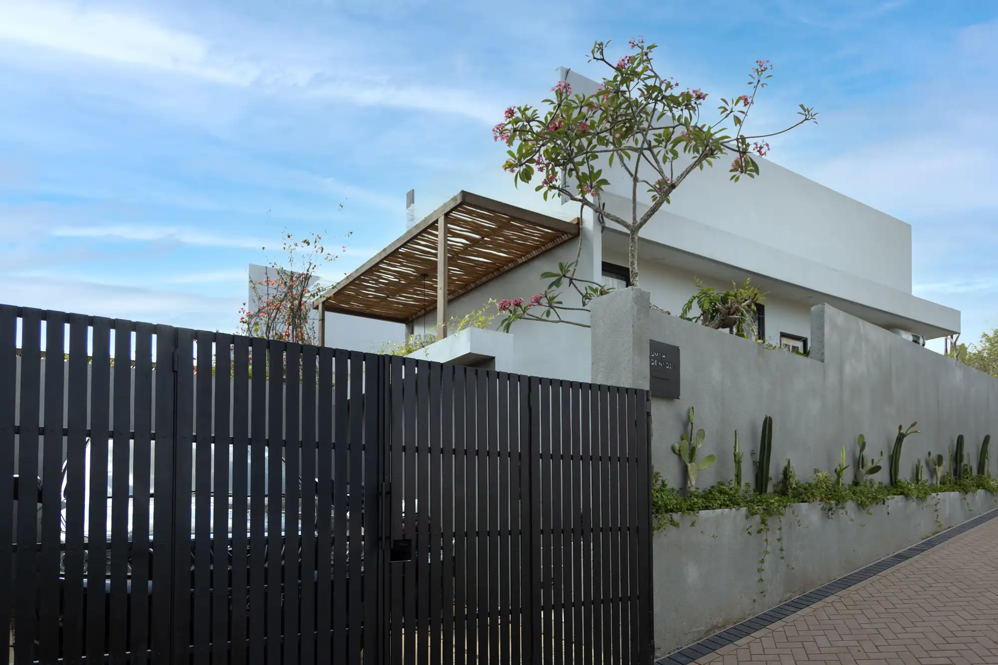 Villa 115m² in Indonesia, Bukit. Priced at 23300$ rent photo-1