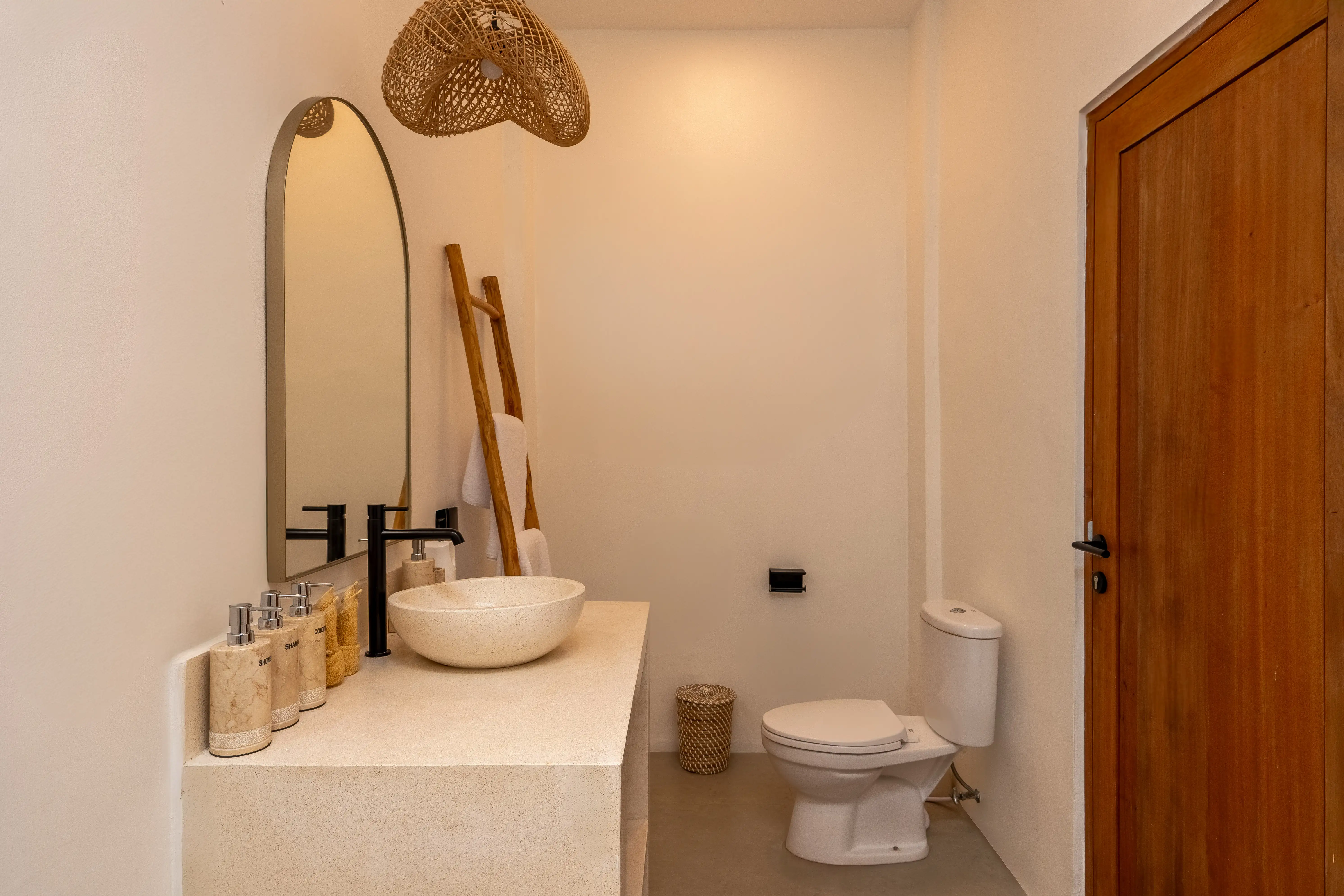 Villa 100m² in Indonesia, Canggu. Priced at 170000$ rent photo-6