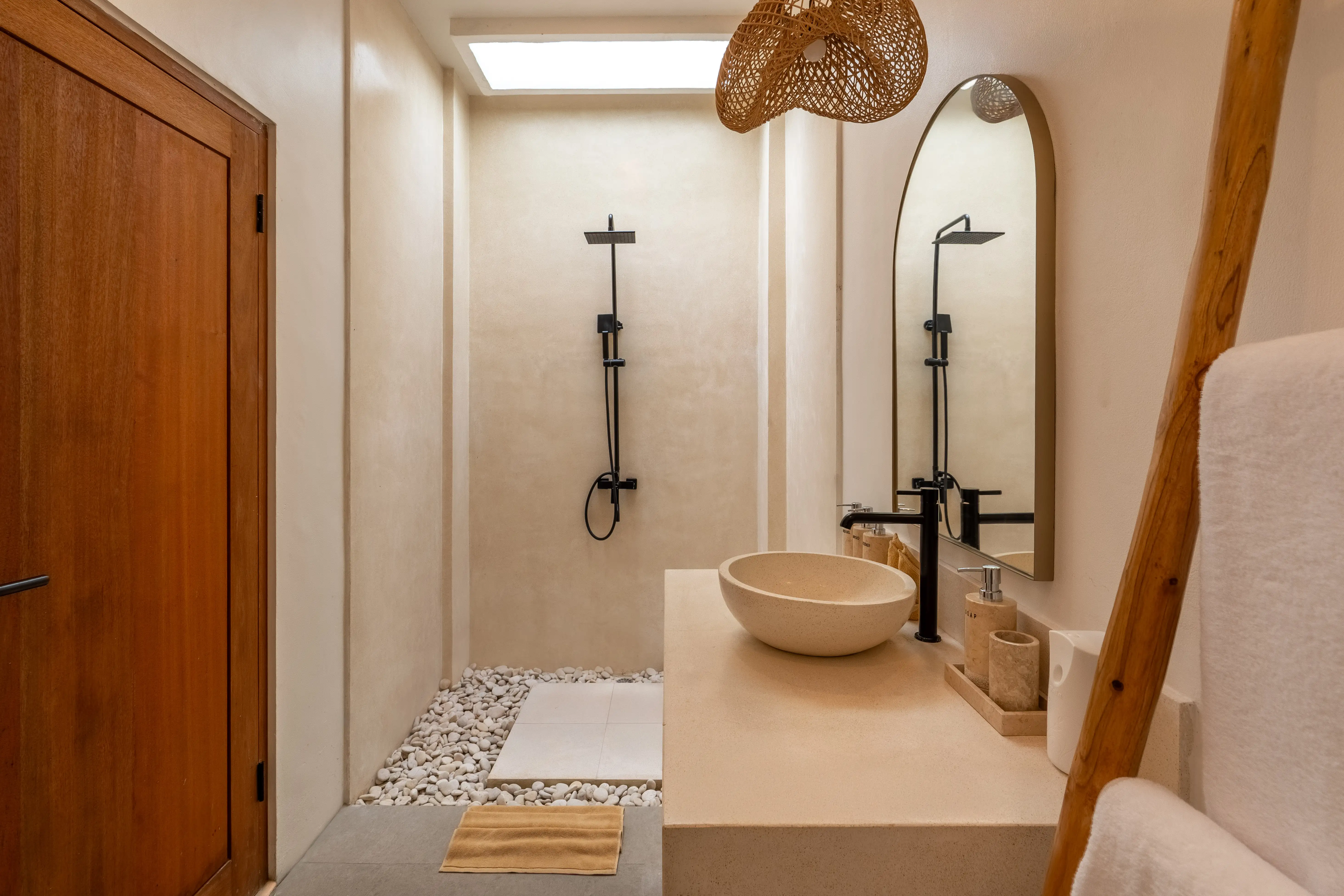 Villa 100m² in Indonesia, Canggu. Priced at 170000$ rent photo-9