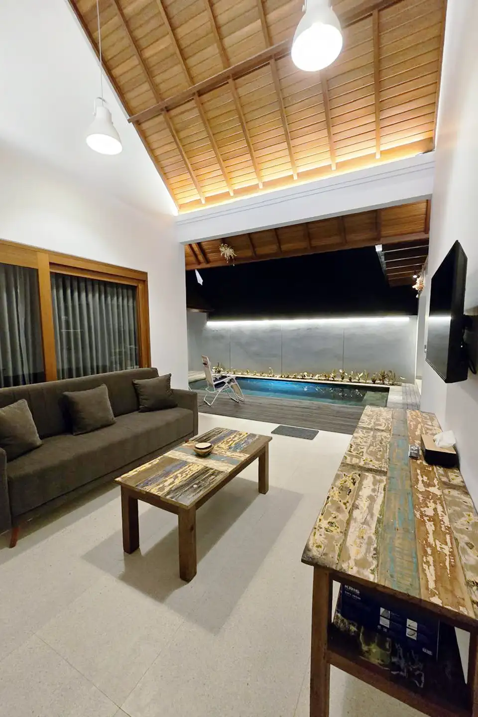 Villa 170m² in Indonesia, Canggu. Priced at 17100$ rent photo-10