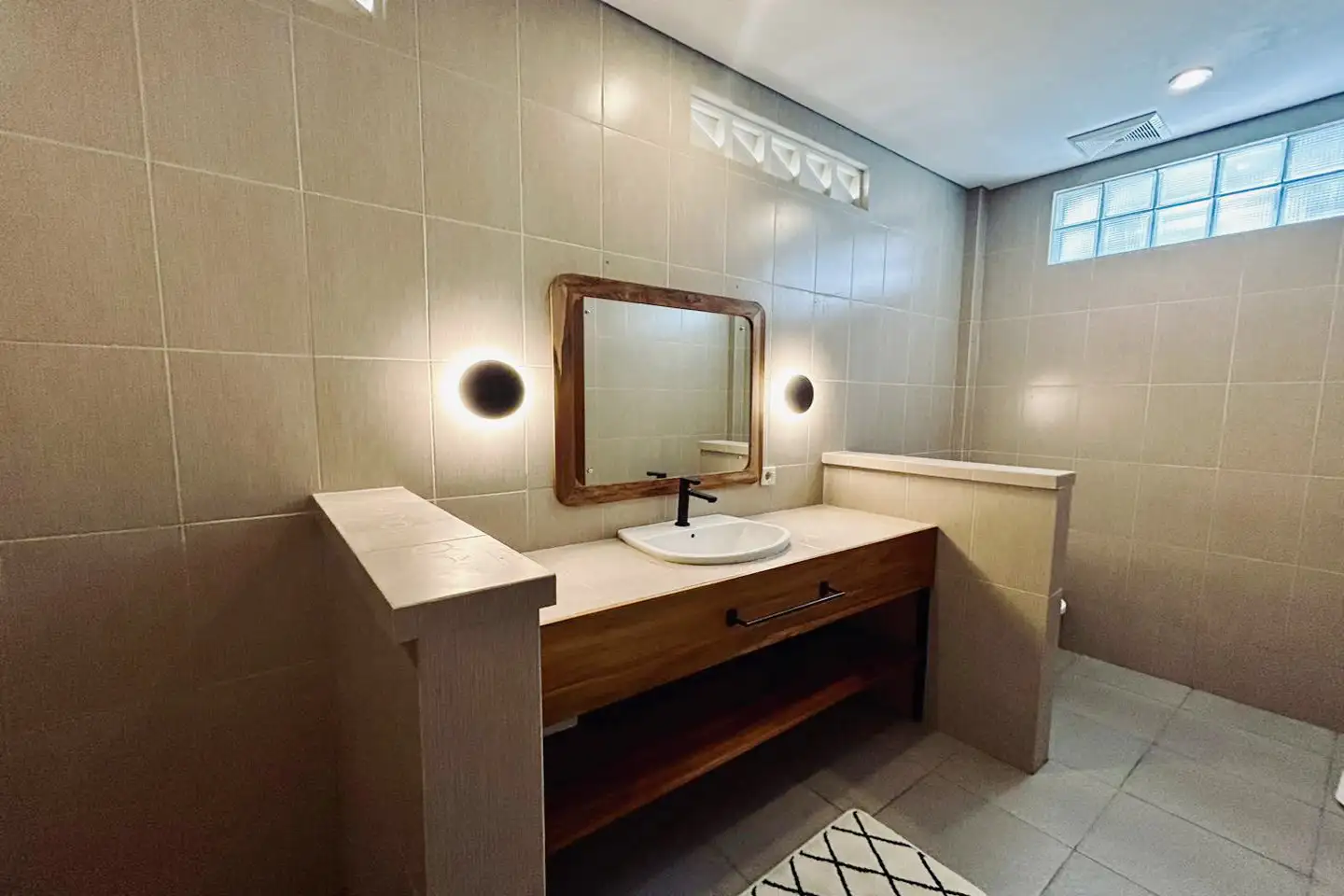 Villa 150m² in Indonesia, Umalas. Priced at 19070$ rent photo-6