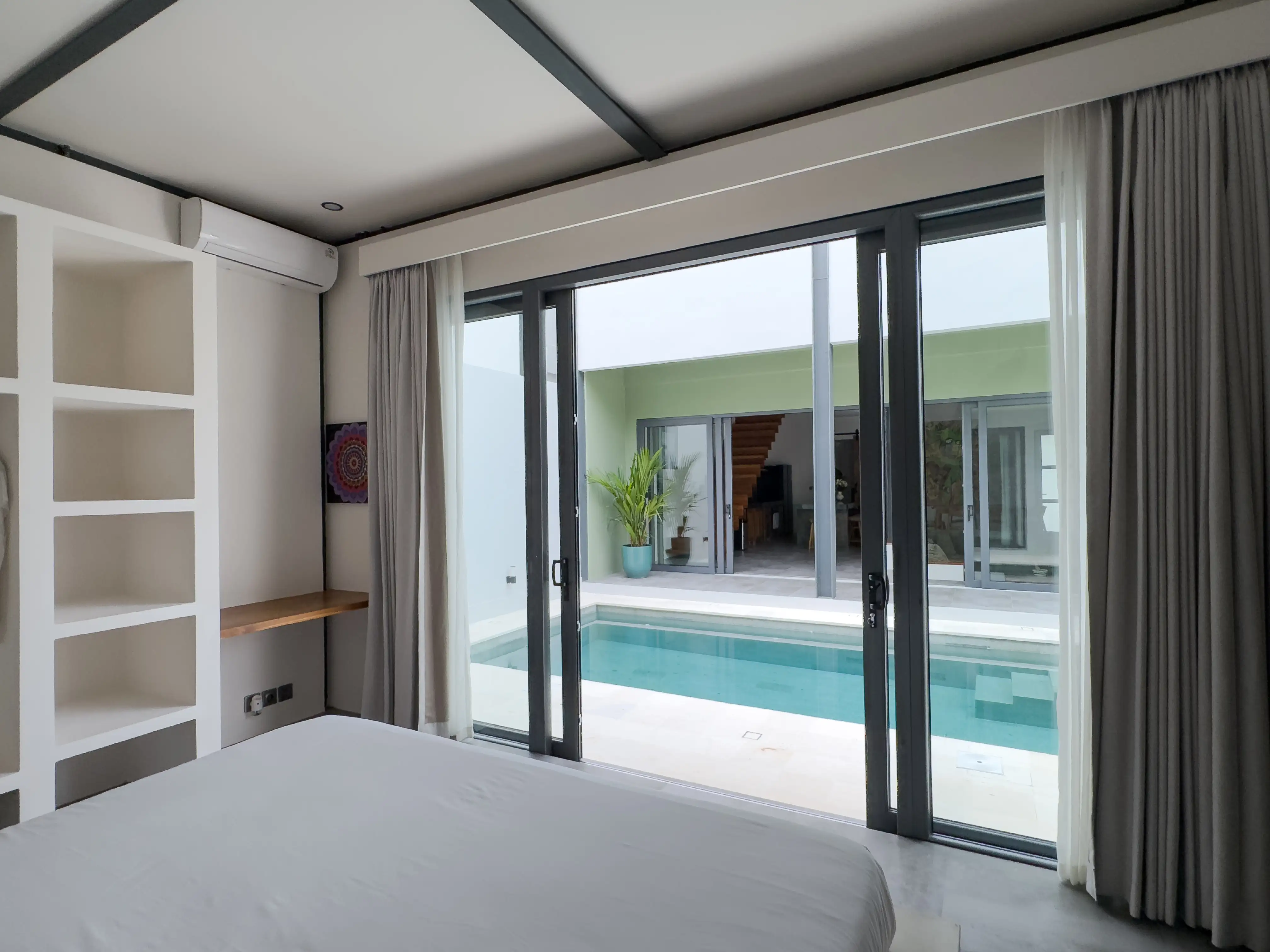 Villa 250m² in Indonesia, Bukit. Priced at 416000$ rent photo-3