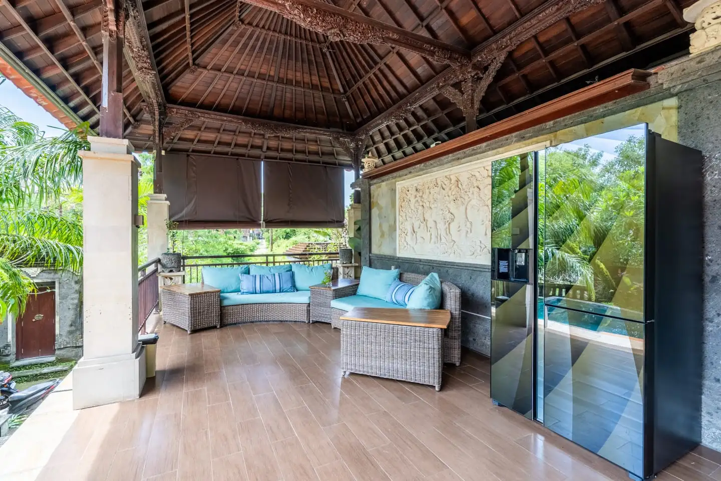 Villa 400m² in Indonesia, Bukit. Priced at 30722$ rent photo-13