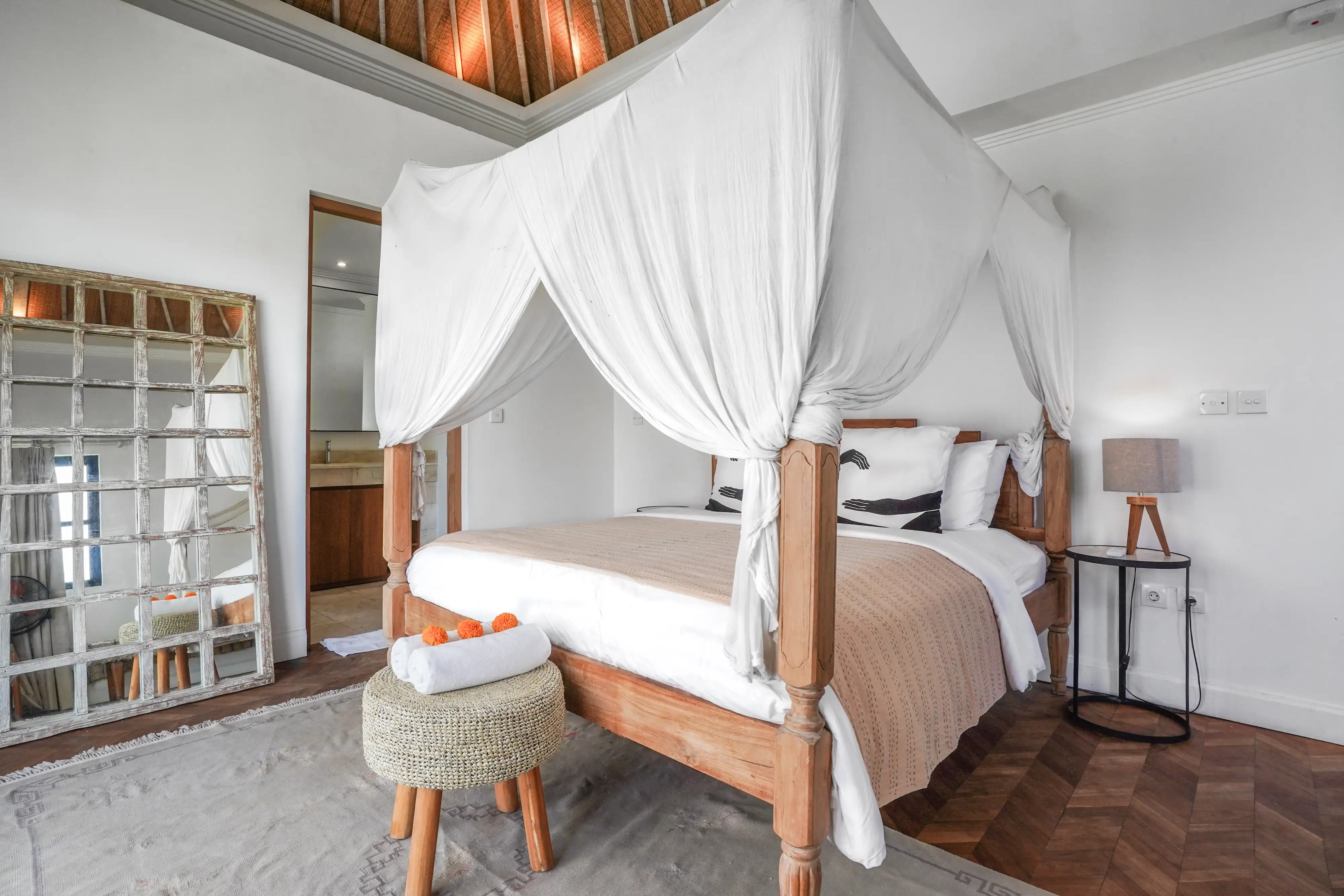 Villa 194m² in Indonesia, Canggu. Priced at 255000$ rent photo-9