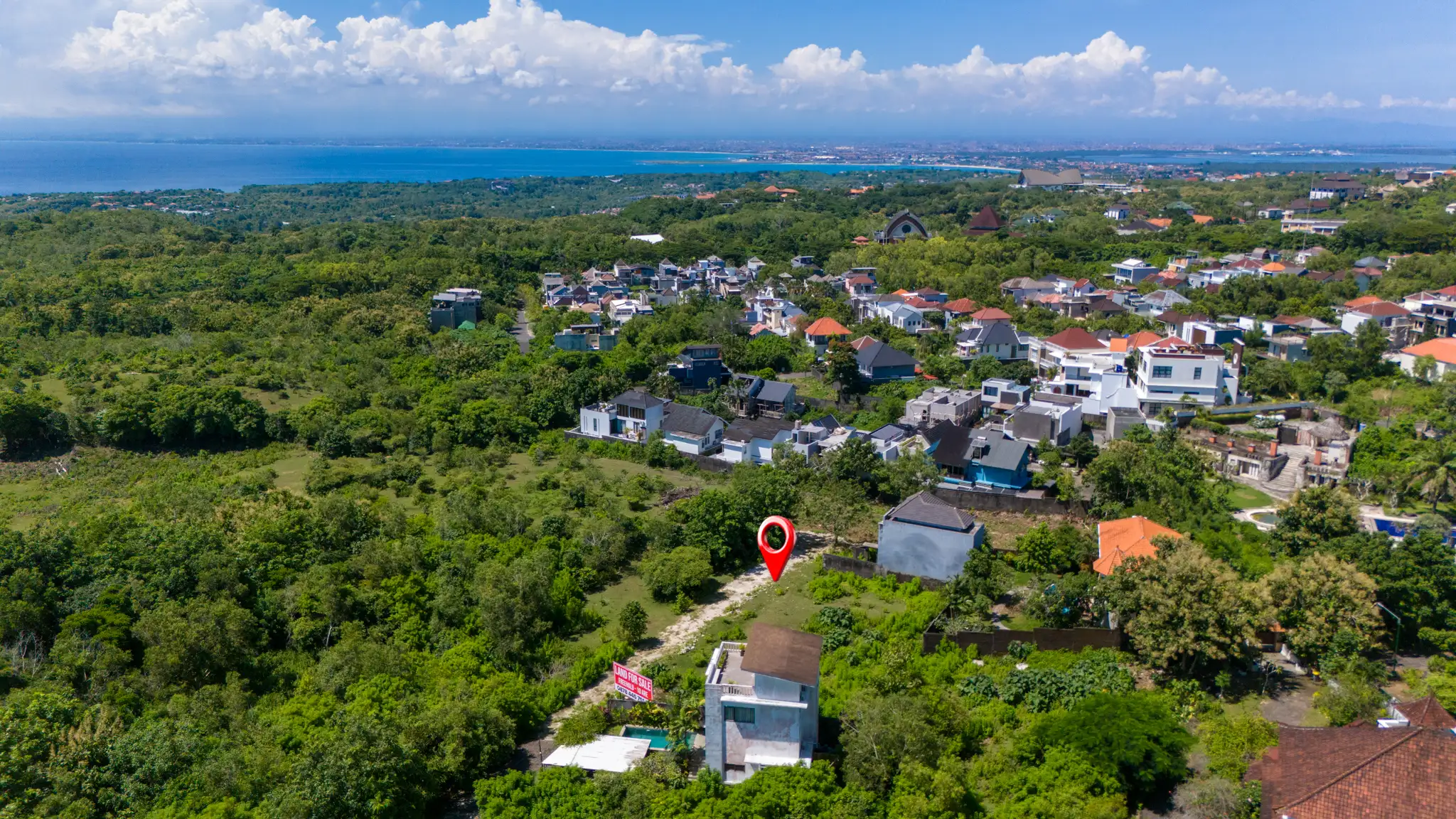 Land 0m² in Indonesia, Bukit. Priced at 410338$ rent photo-2