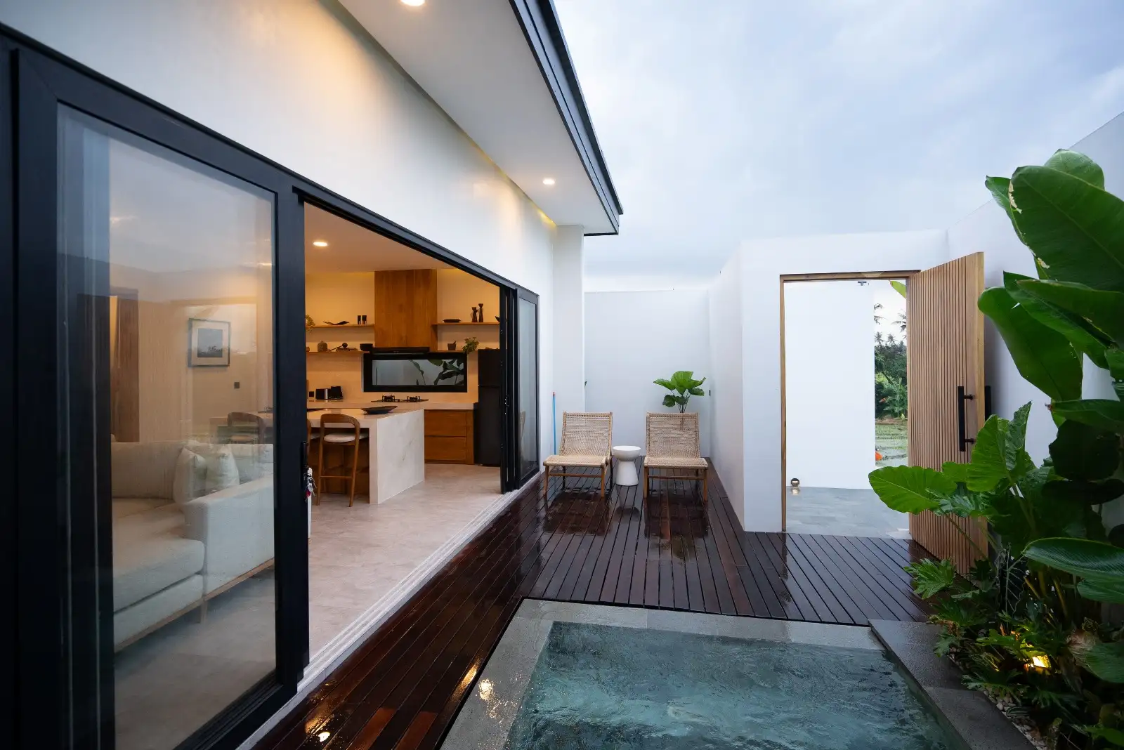 Villa 100m² in Indonesia, Canggu. Priced at 21469$ rent photo-10