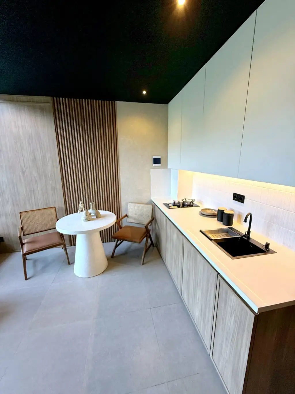 Villa 41m² in Indonesia, Canggu. Priced at 14000$ rent photo-6