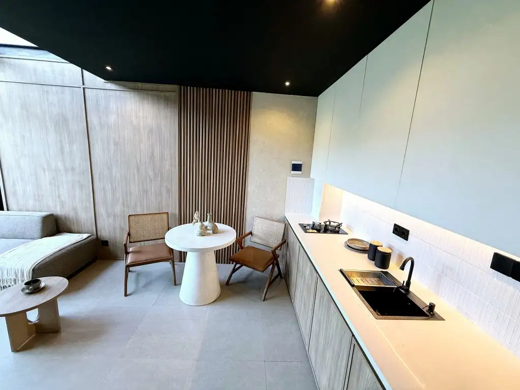 Villa 41m² in Indonesia, Canggu. Priced at 14000$ rent photo-19
