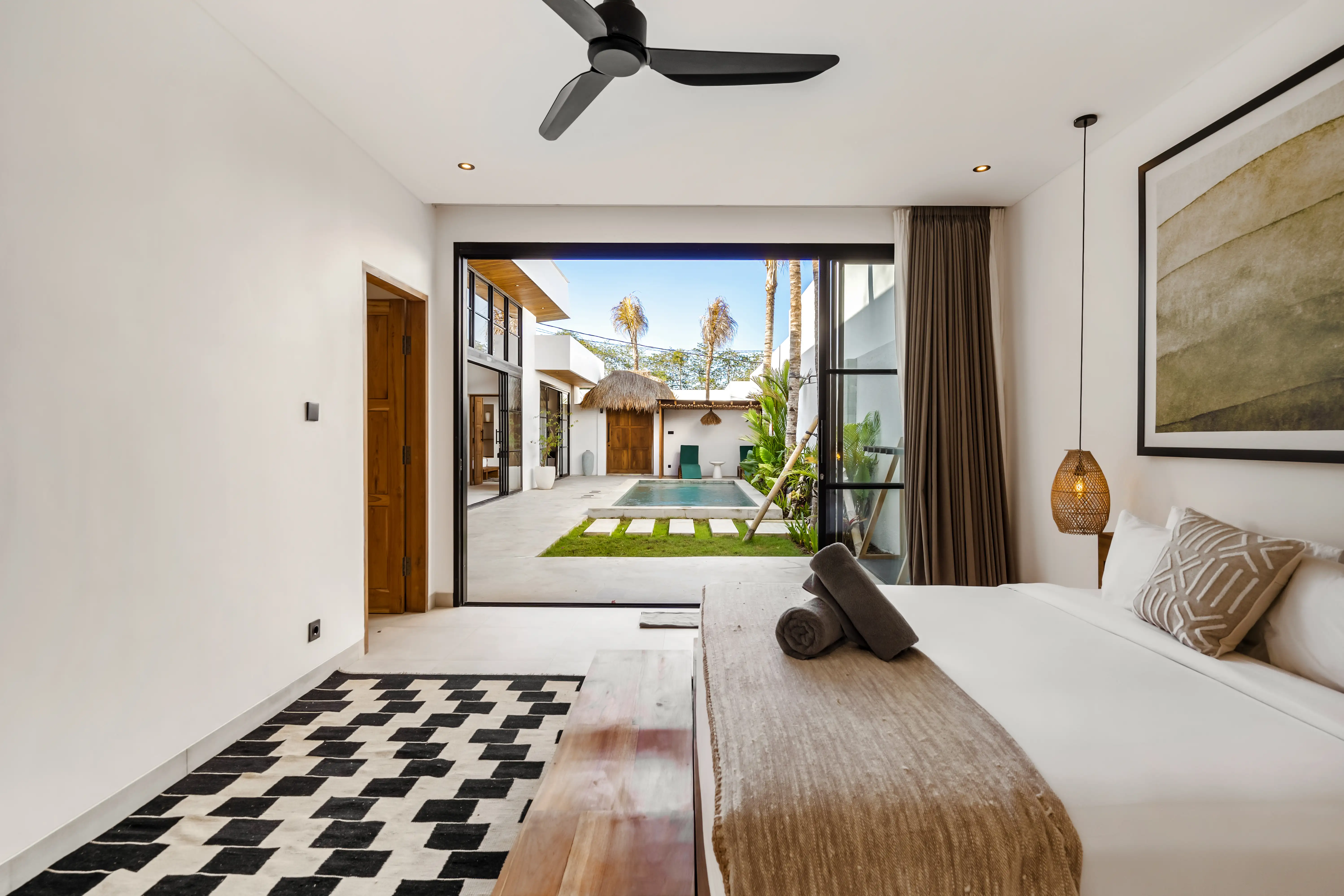 Villa 195m² in Indonesia, Bukit. Priced at 465000$ rent photo-11
