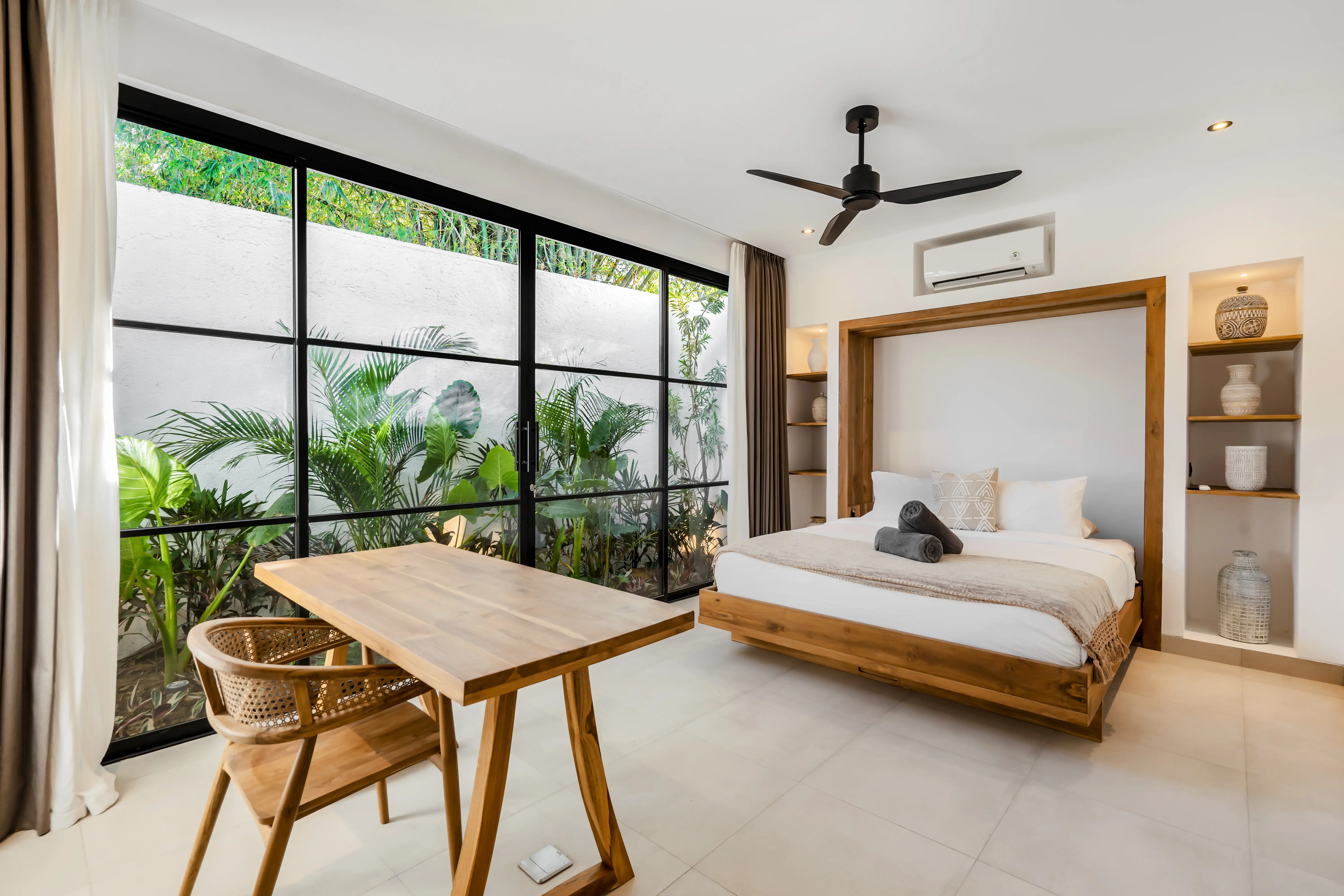 Villa 195m² in Indonesia, Bukit. Priced at 465000$ rent photo-13
