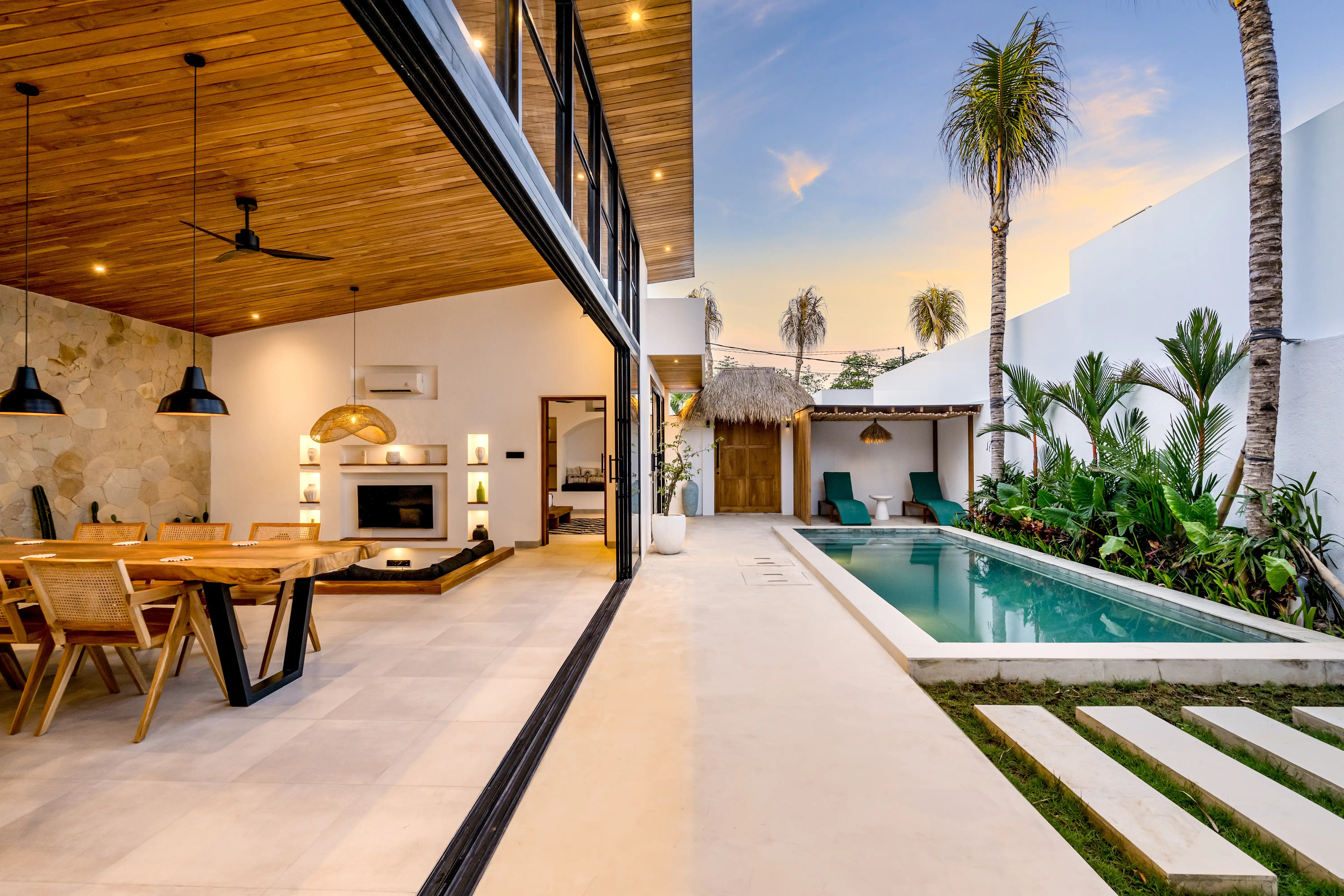 Villa 195m² in Indonesia, Bukit. Priced at 465000$ rent photo-19