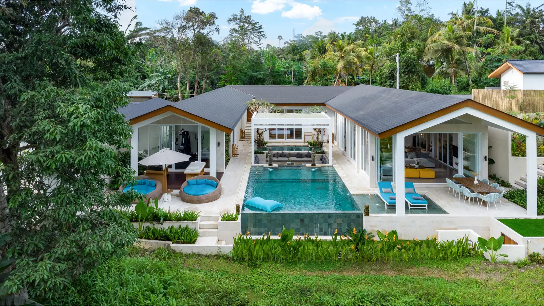 Villa 300m² in Indonesia, Ubud. Priced at 570000$ rent photo-3