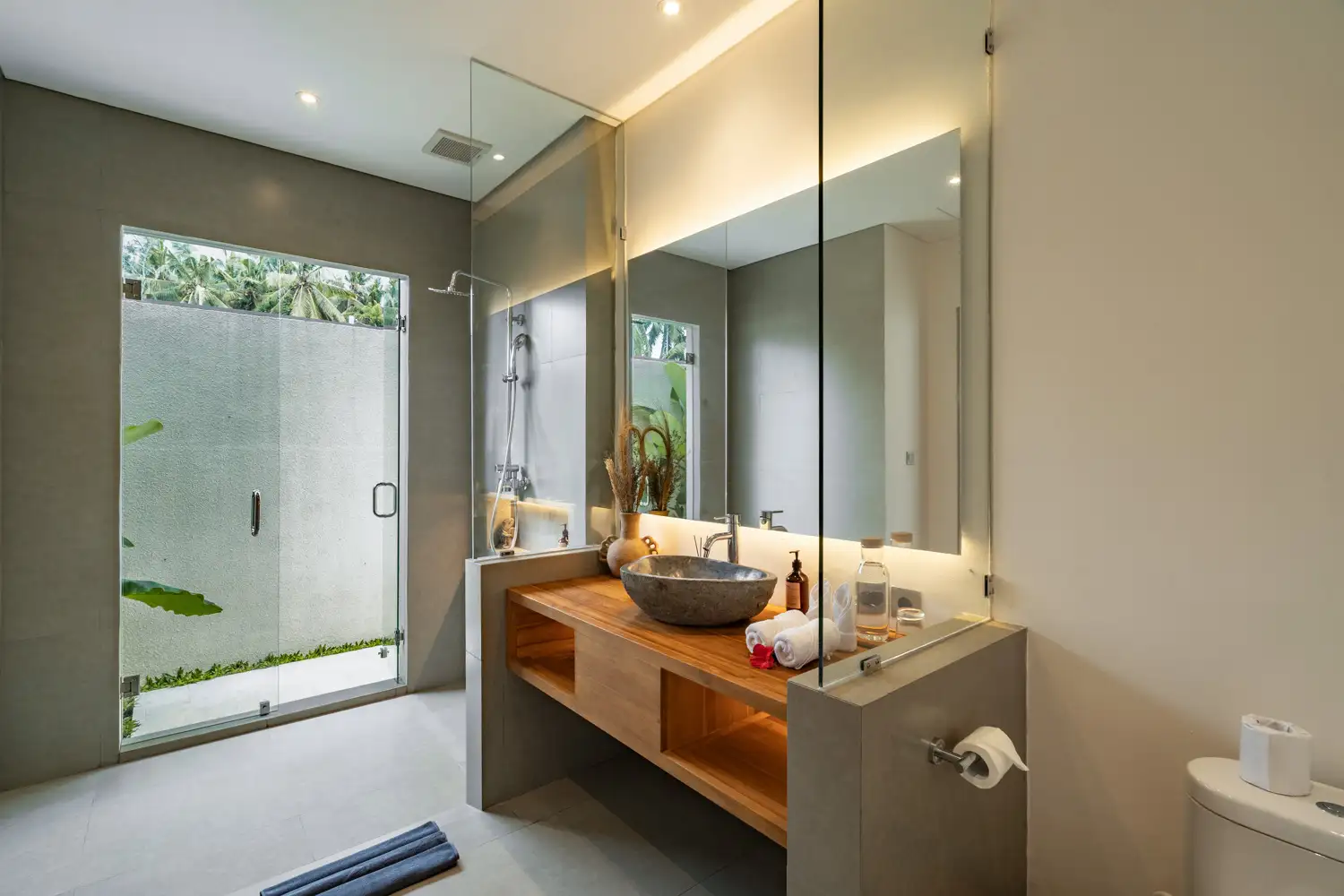 Villa 300m² in Indonesia, Ubud. Priced at 570000$ rent photo-8