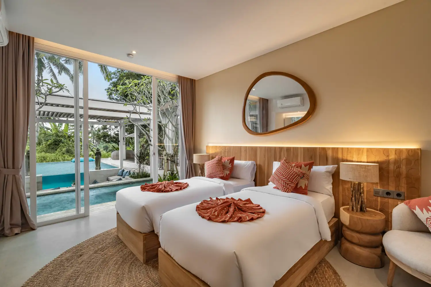 Villa 300m² in Indonesia, Ubud. Priced at 570000$ rent photo-13