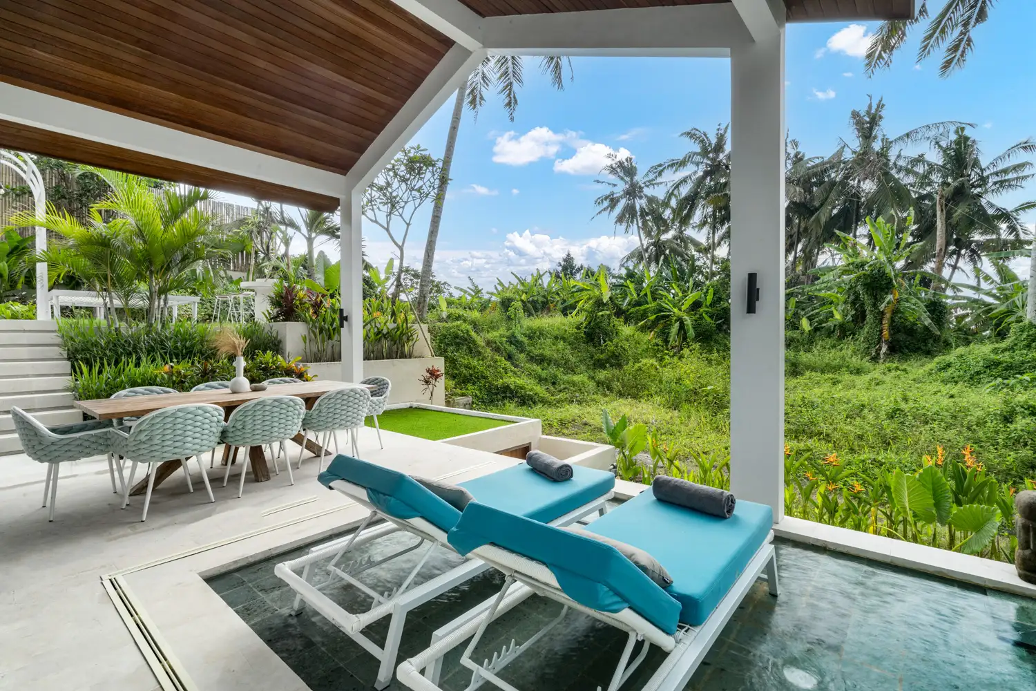 Villa 300m² in Indonesia, Ubud. Priced at 570000$ rent photo-21