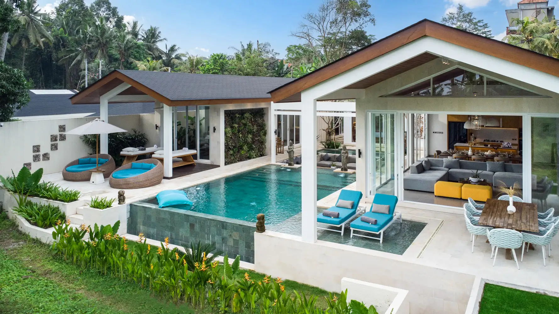 Villa 300m² in Indonesia, Ubud. Priced at 570000$ rent photo-25