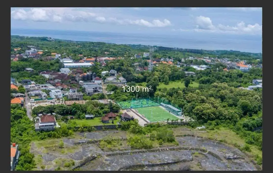 Land 0m² in Indonesia, Bukit. Priced at 276630$ rent photo-3