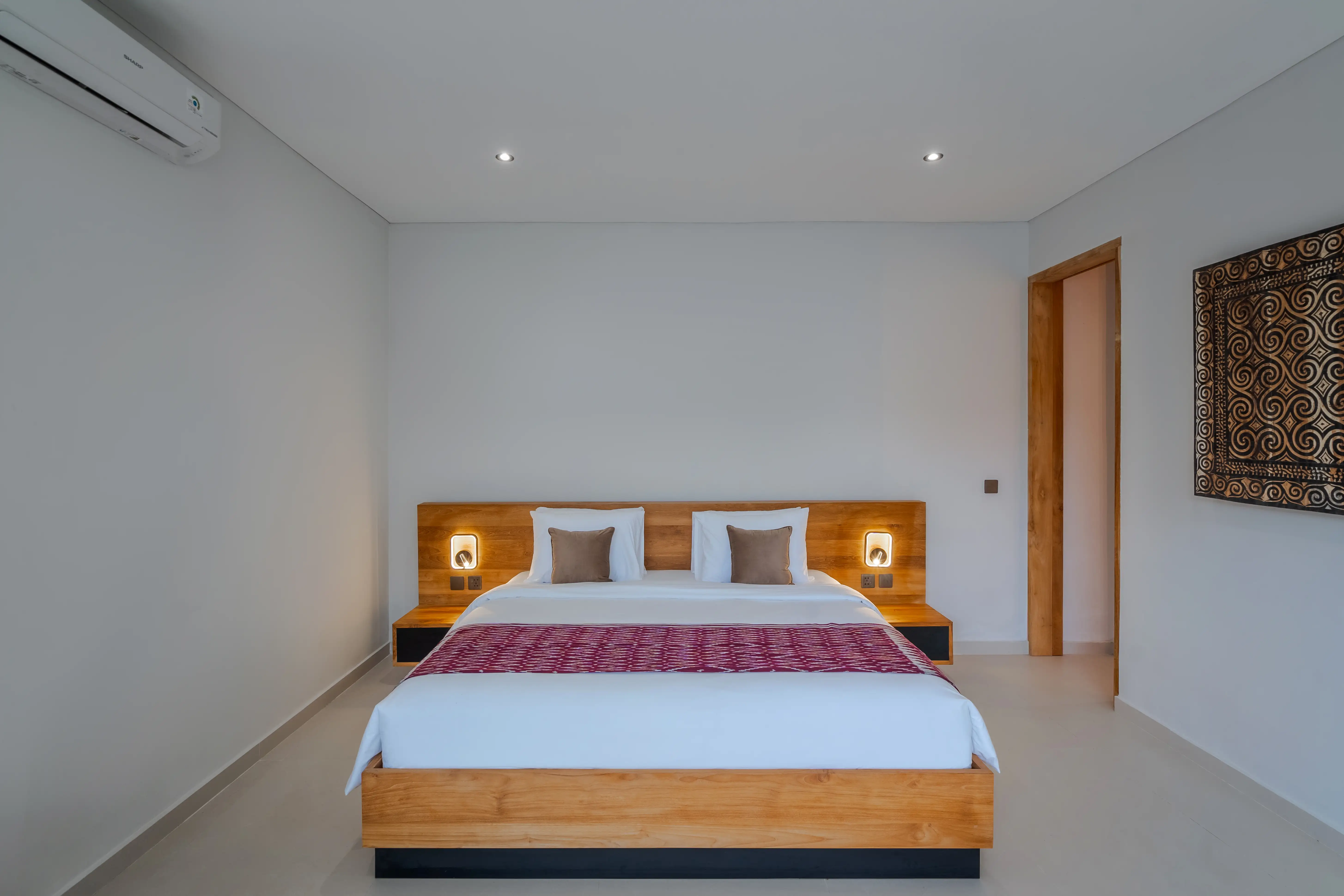 Villa 370m² in Indonesia, Canggu. Priced at 399000$ rent photo-11
