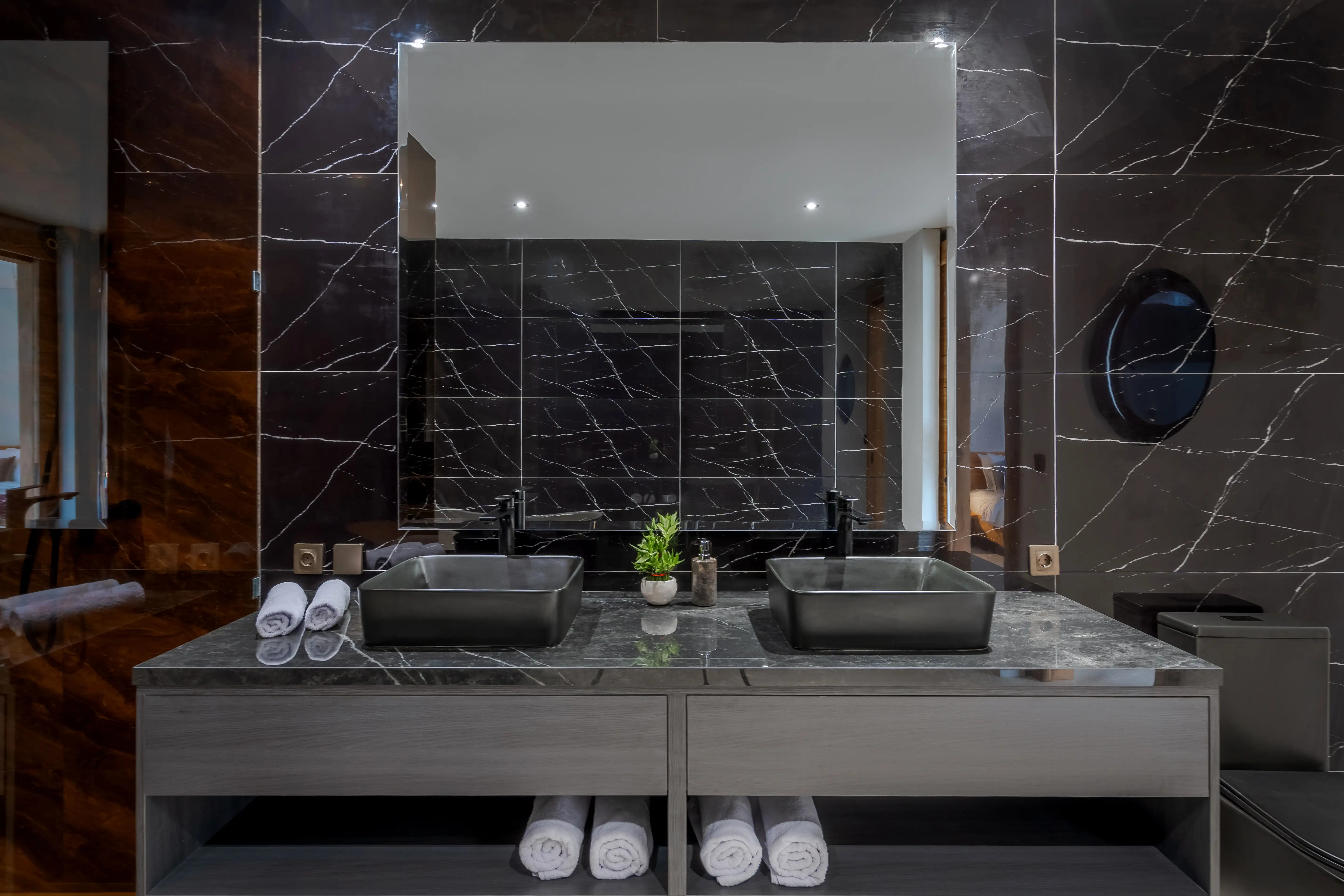Villa 370m² in Indonesia, Canggu. Priced at 399000$ rent photo-14