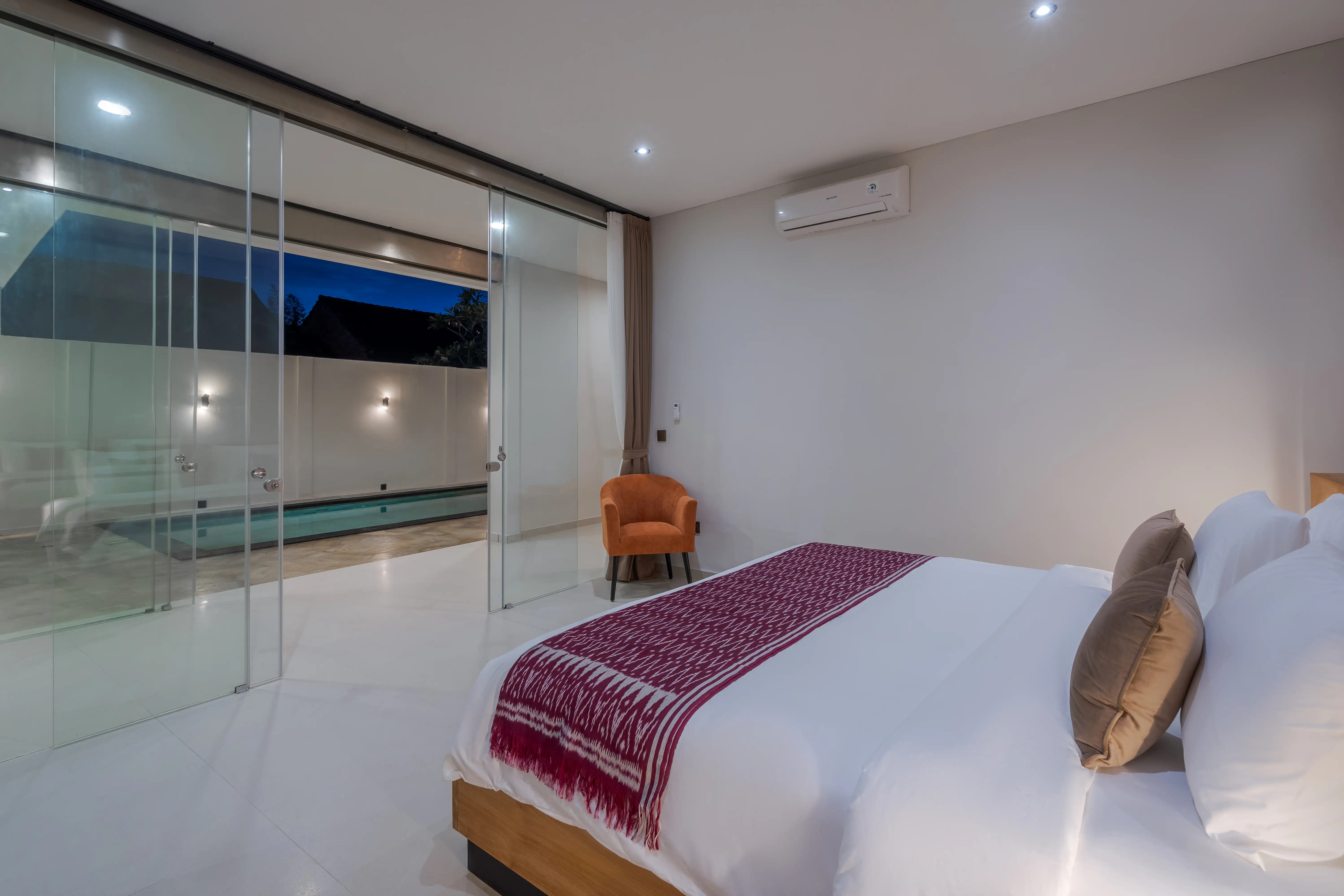Villa 370m² in Indonesia, Canggu. Priced at 399000$ rent photo-26