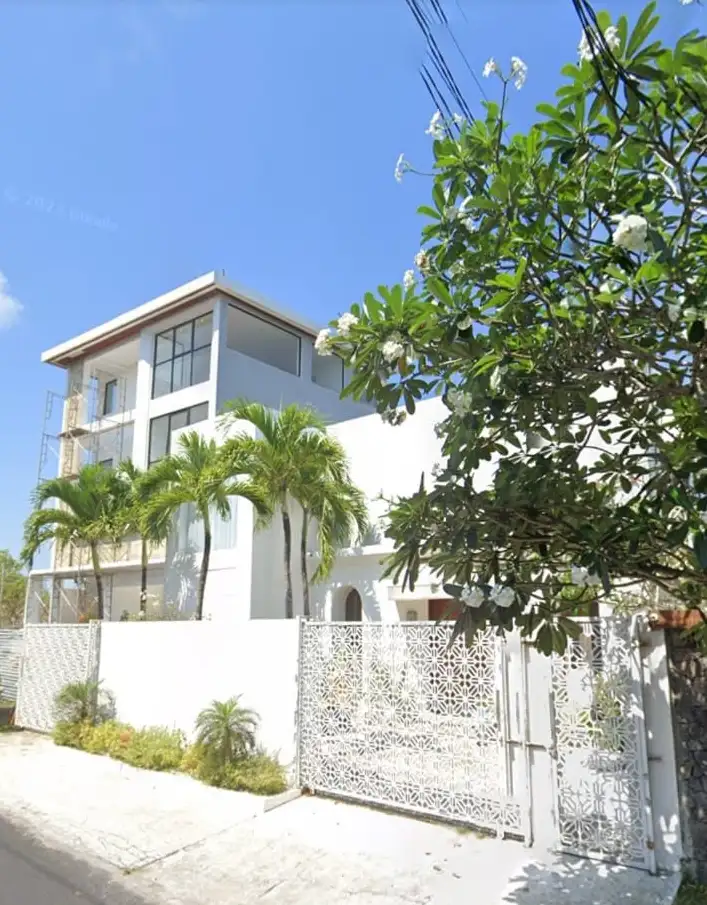 Villa 300m² in Indonesia, Bukit. Priced at 45000$ rent photo-2