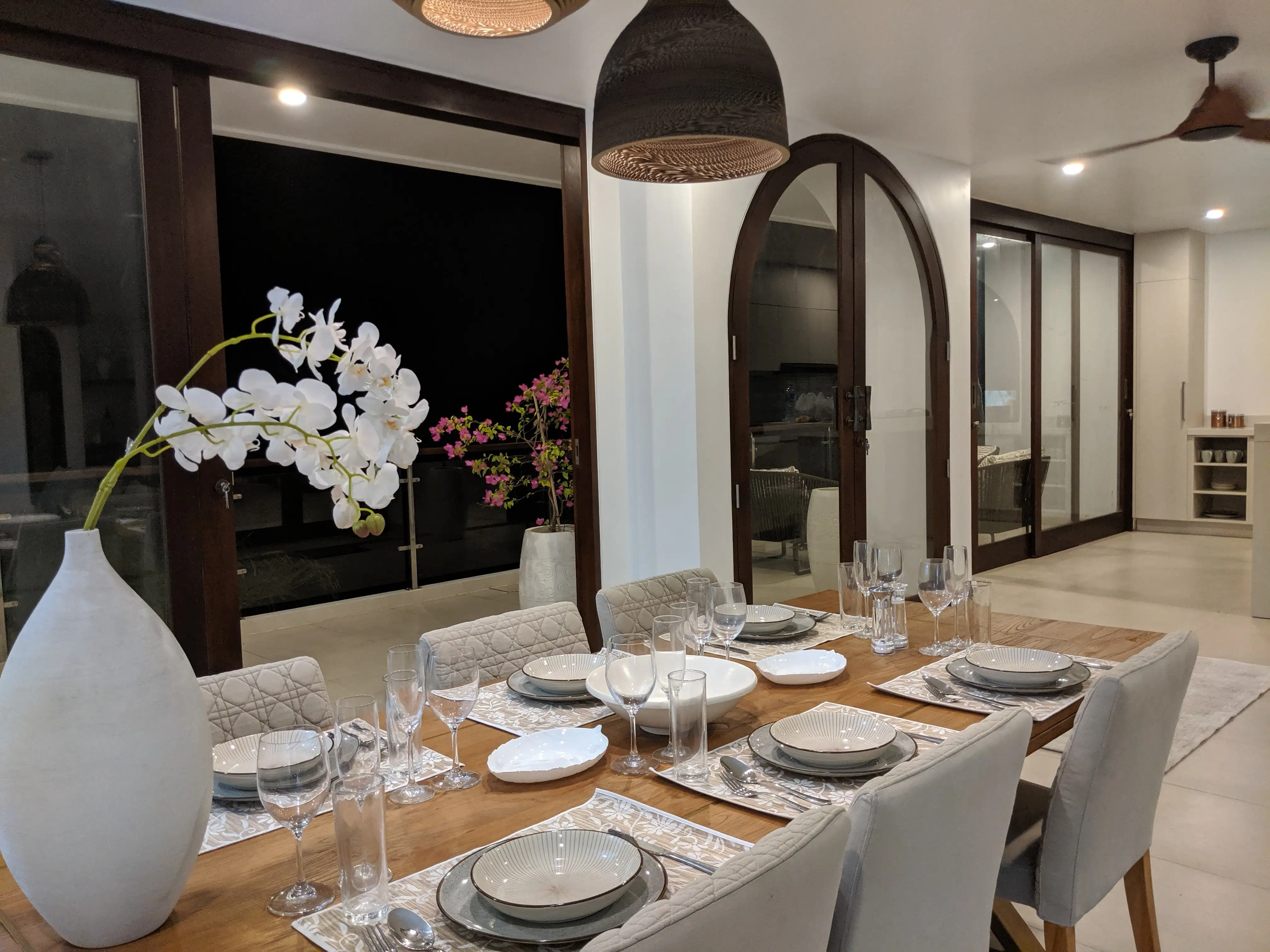 Villa 560m² in Indonesia, Bukit. Priced at 70000$ rent photo-9