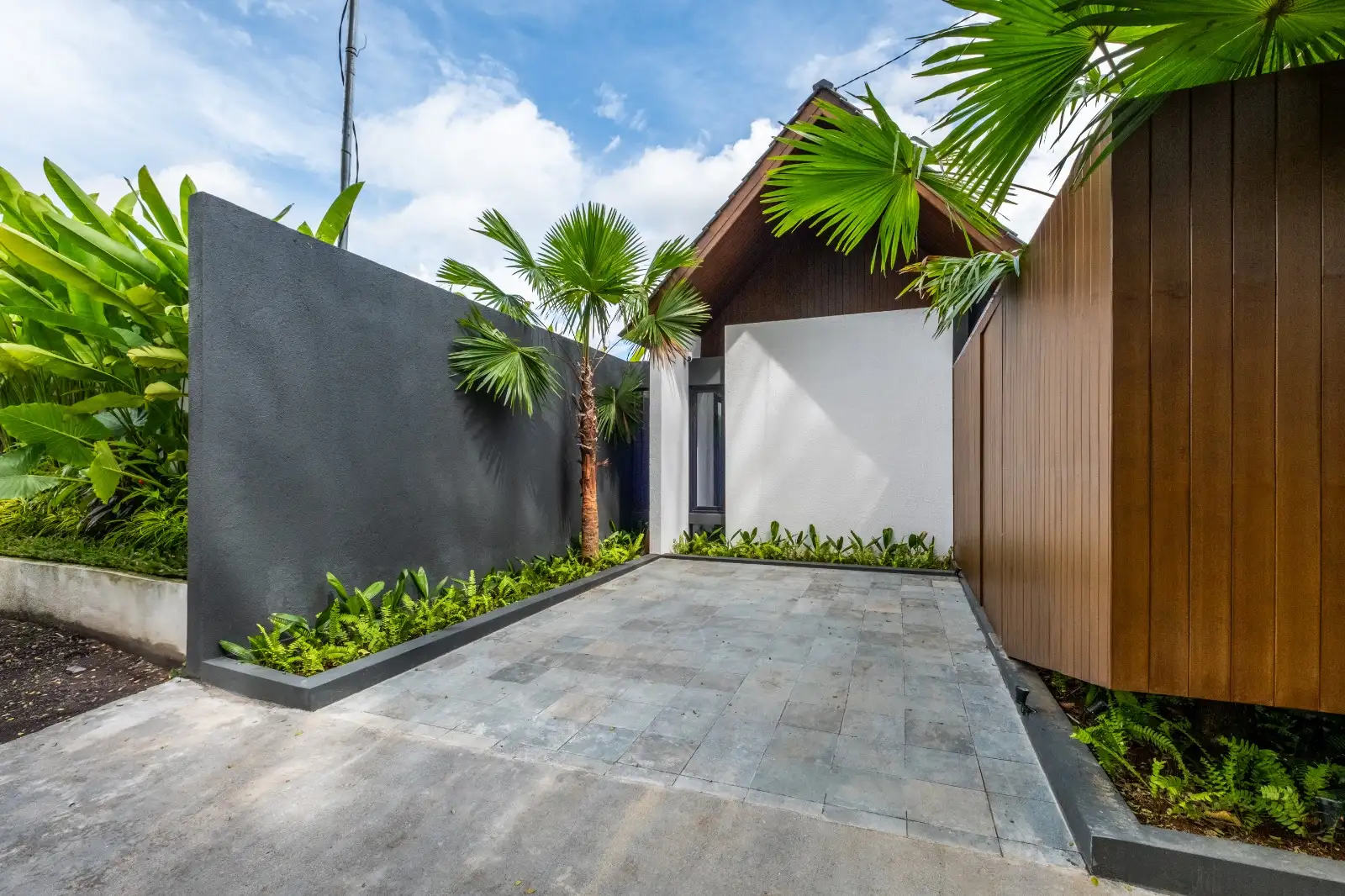 Villa 140m² in Indonesia, Ubud. Priced at 21296$ rent photo-16